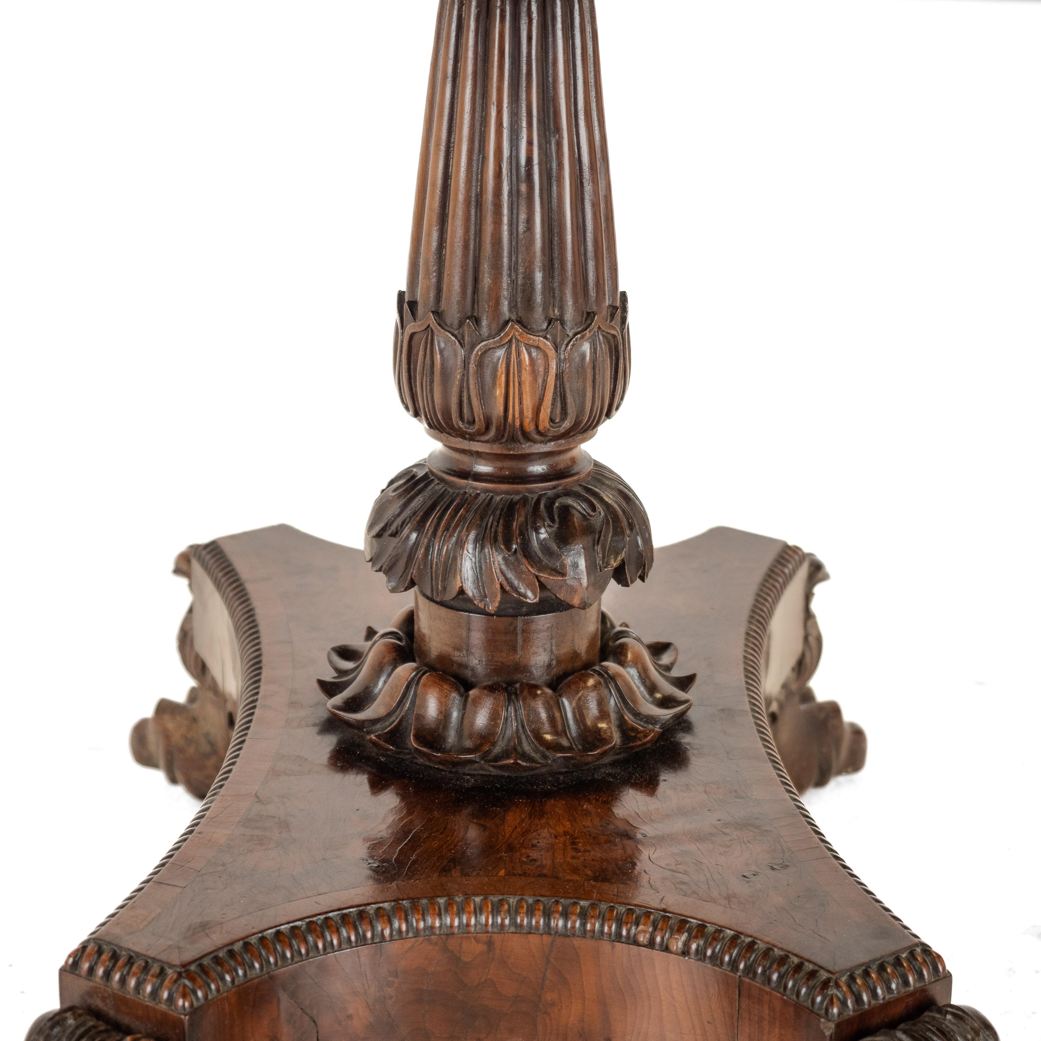 William IV Burr Yew Wood Card Table with Carved Lion Paw Base, c.1830 (Scottish) For Sale 15