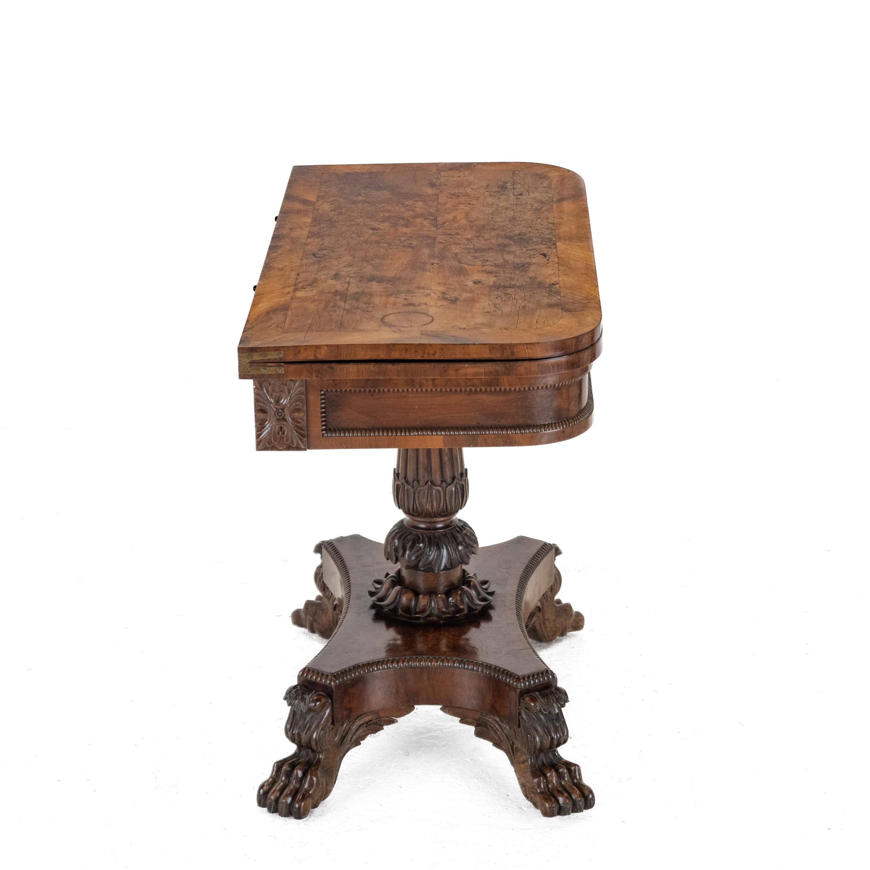William IV Burr Yew Wood Card Table with Carved Lion Paw Base, c.1830 (Scottish) For Sale 4