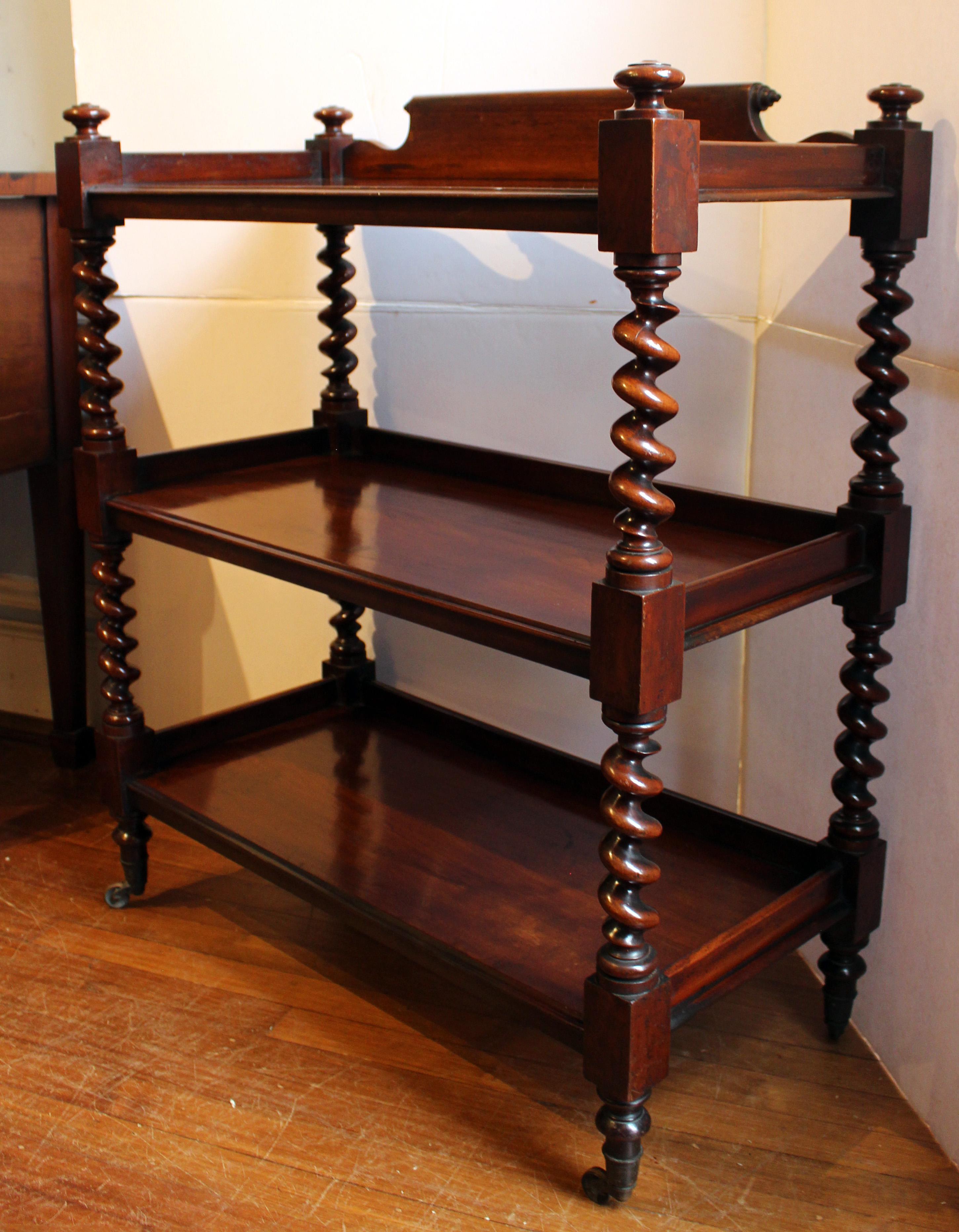 William IV c. 1830 Mahogany Etagere Serving Buffet In Good Condition In Chapel Hill, NC