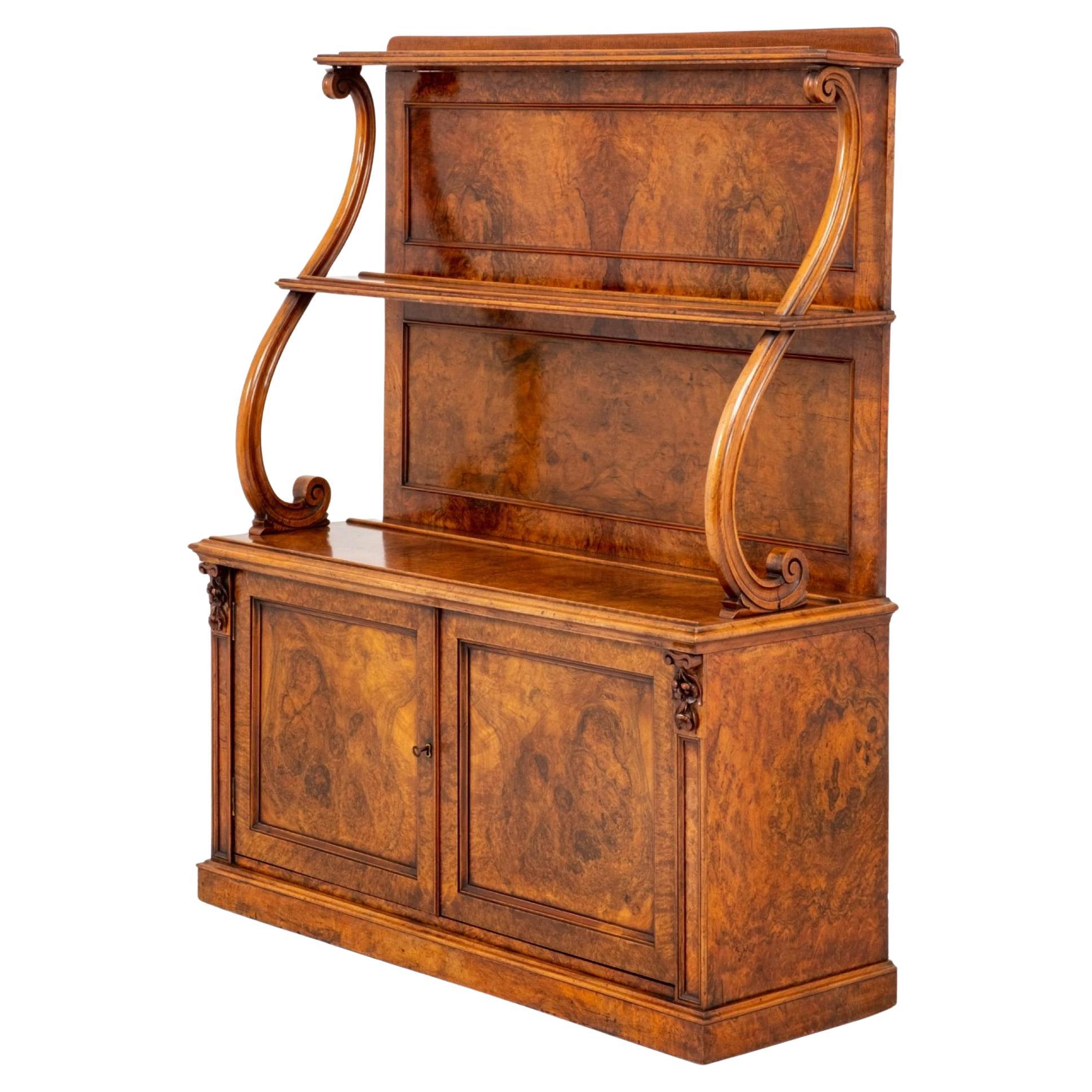 William IV. Schrank Sideboard Wurzelnussholz Walnussholz 19. Jahrhundert
