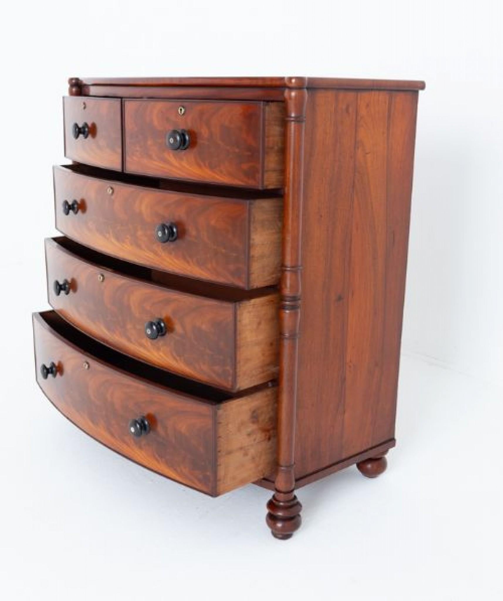 Mogano Cassettiera William IV in mogano del XIX secolo in vendita