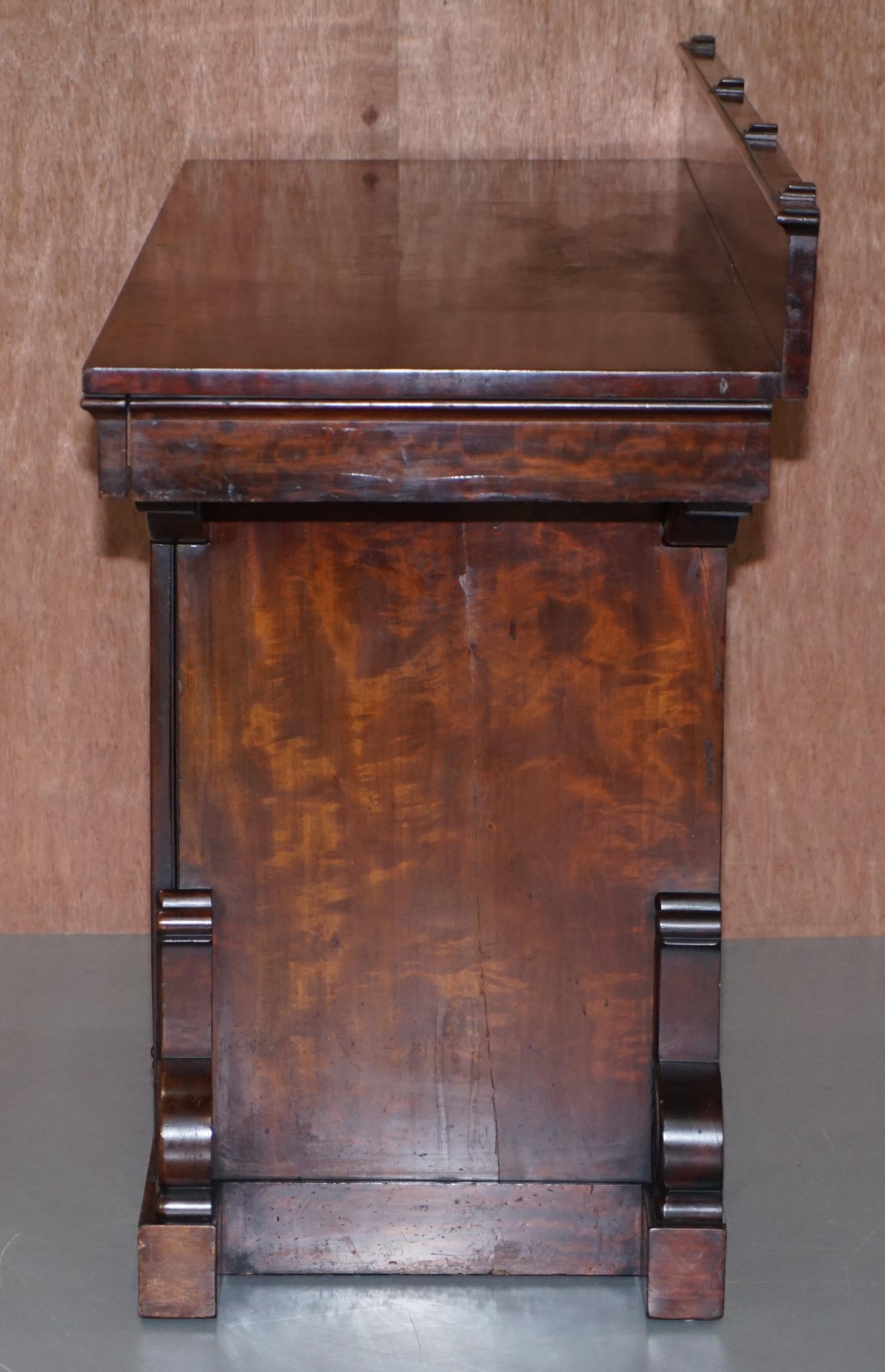 William IV. um 1830, kubanisches Hartholz, kunstvoll geschnitztes Sideboard, Weinkeller im Angebot 8