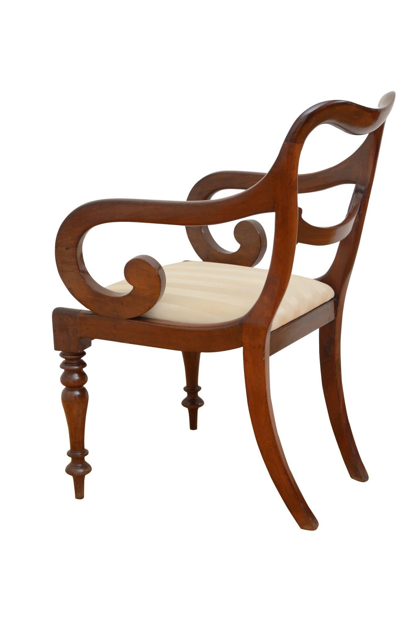 William IV. Schreibtischstuhl, Schnitzerei-Stuhl, Bürostuhl, Elbow Chair (Mahagoni) im Angebot