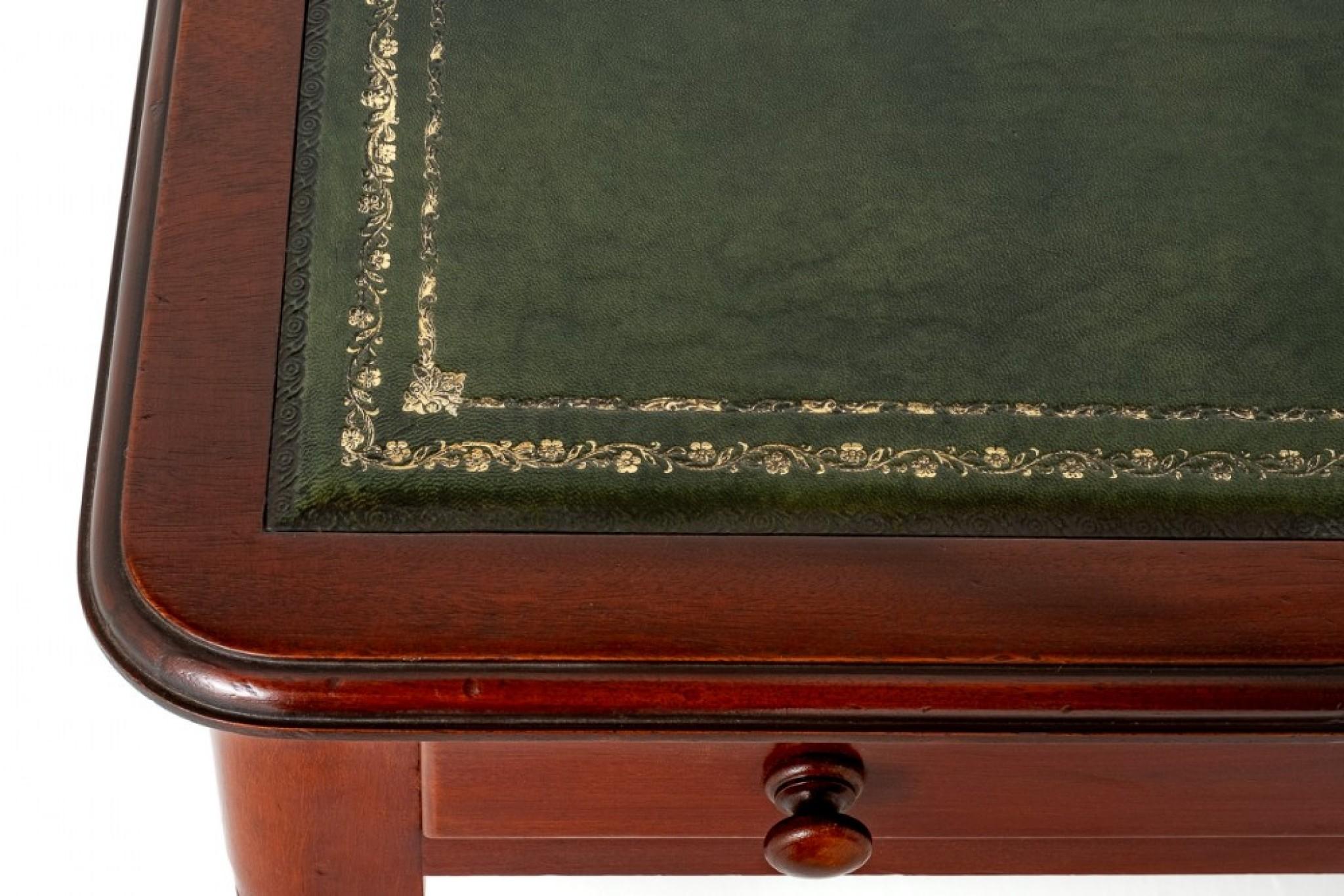 William IV.-Schreibtisch aus Mahagoni im Zustand „Gut“ im Angebot in Potters Bar, GB