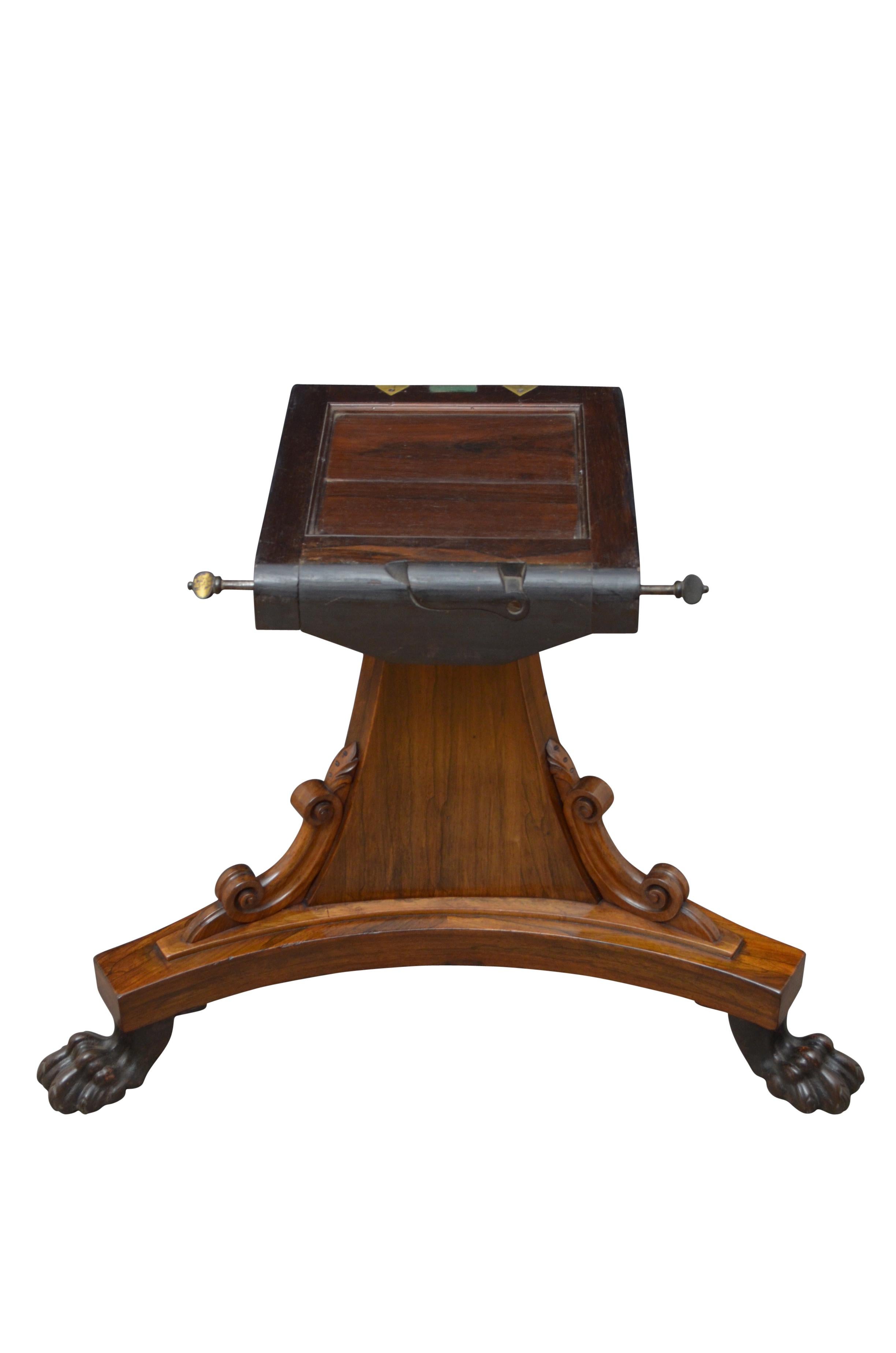 William IV Dining Table Centre Table in Rosewood 9