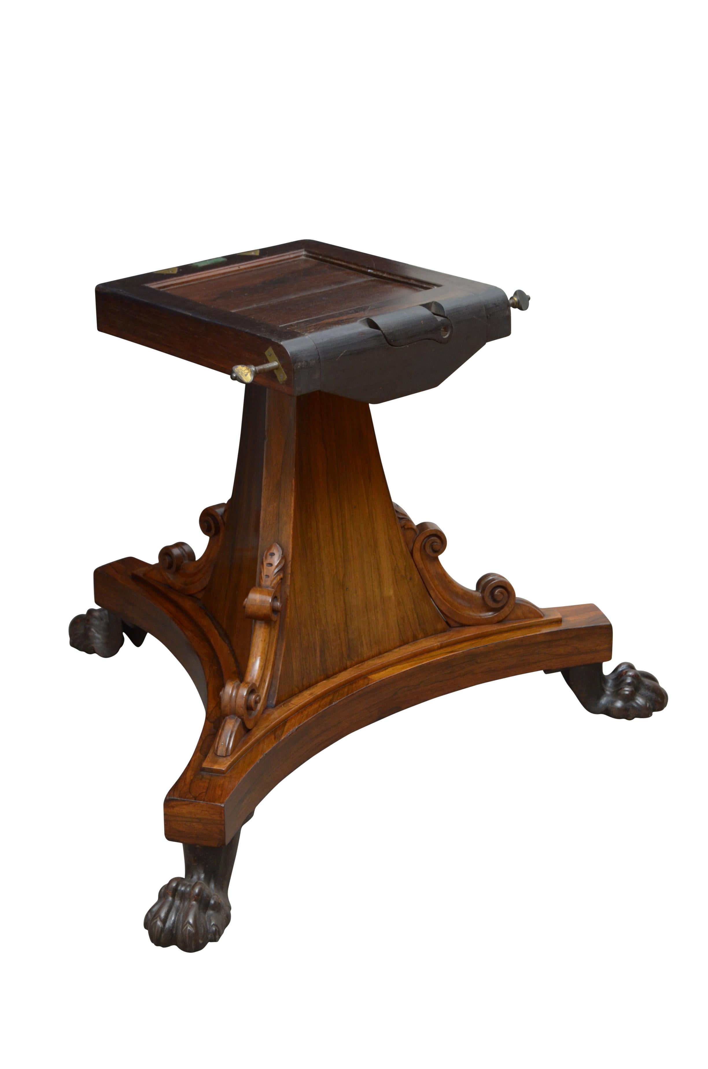 William IV Dining Table Centre Table in Rosewood 11