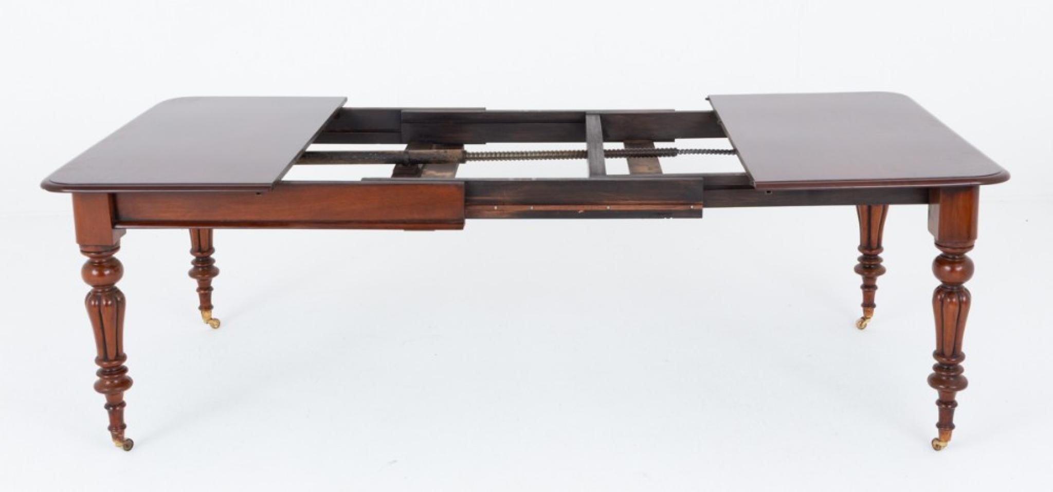 William IV Dining Table Mahogany 10 Seater Extending 19th C In Good Condition For Sale In Potters Bar, GB