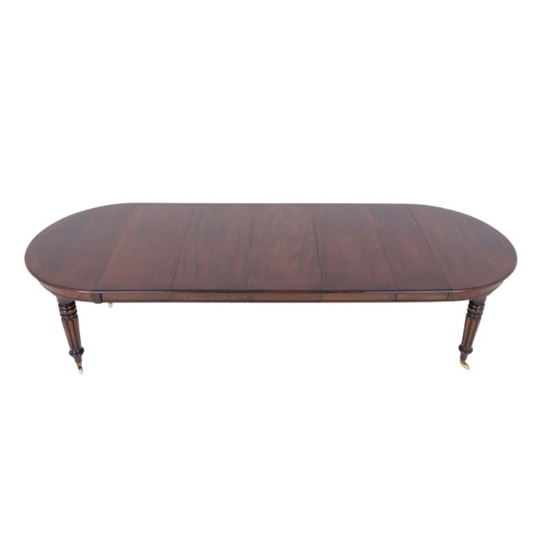 William IV Esstisch Mahagoni Ausziehbar 14 Sitzer im Angebot 2