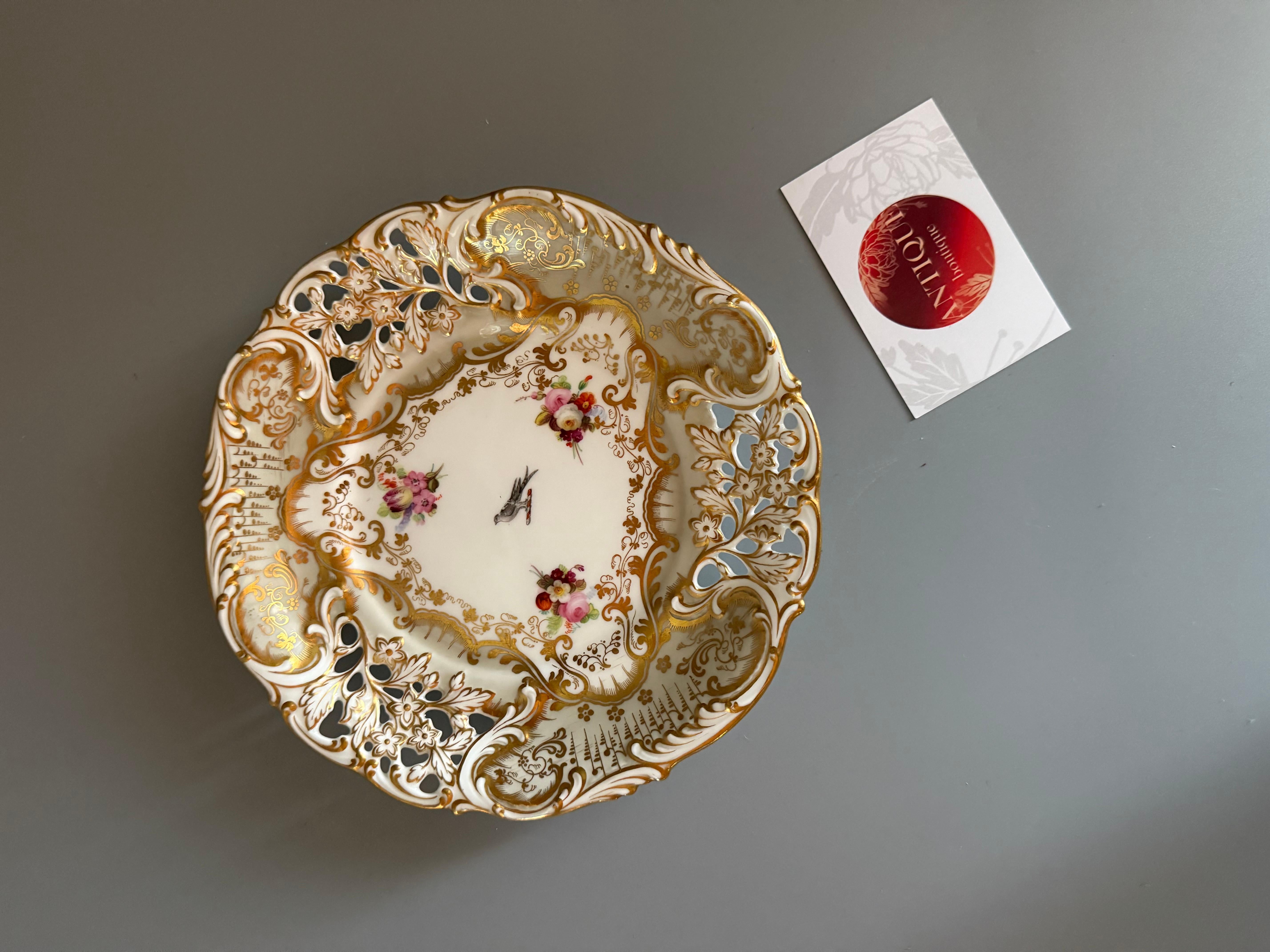 William IV Frühe Davenport Chine Servierplatte 19. Jahrhundert im Angebot 5