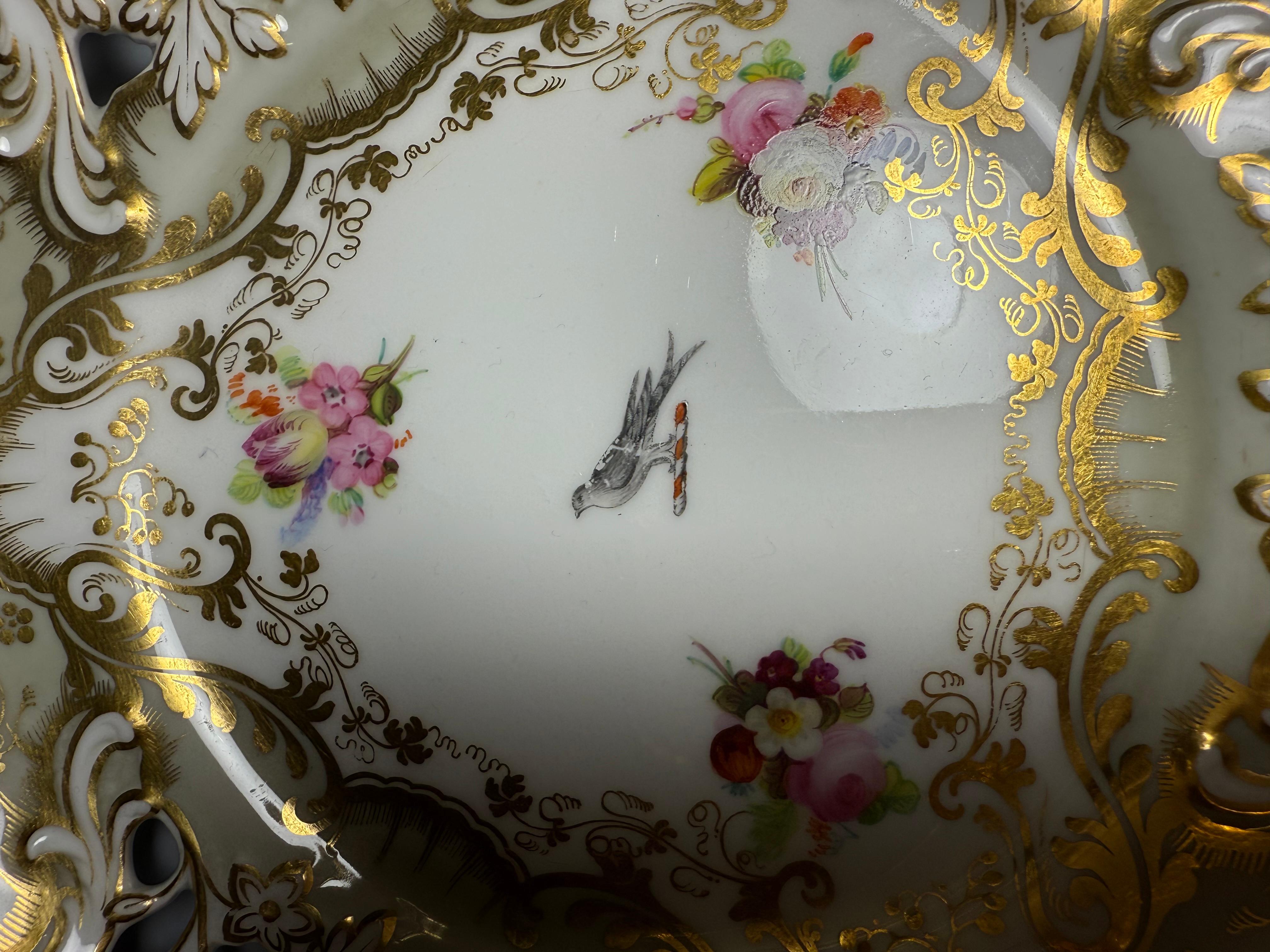 William IV Frühe Davenport Chine Servierplatte 19. Jahrhundert (Porzellan) im Angebot
