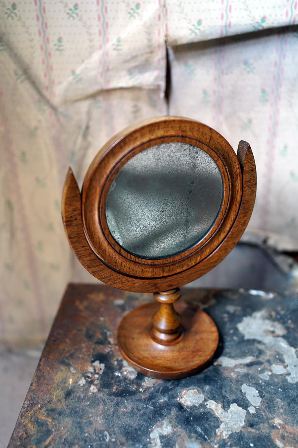 William IV/Early Victorian Golden Oak Shaving Mirror, c.1830-40 1