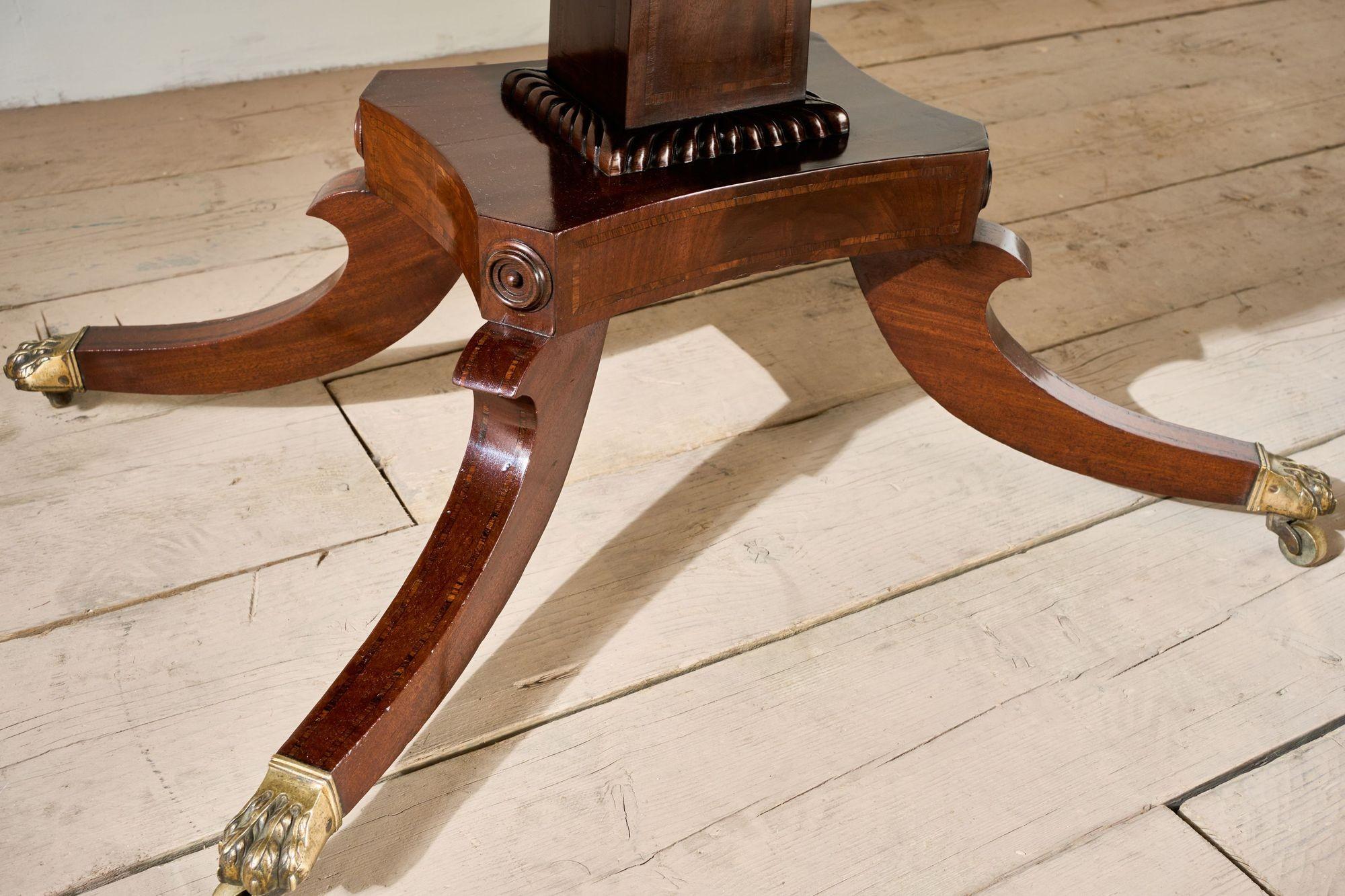 Mesa de sofá abatible de caoba William IV Flame en venta 2