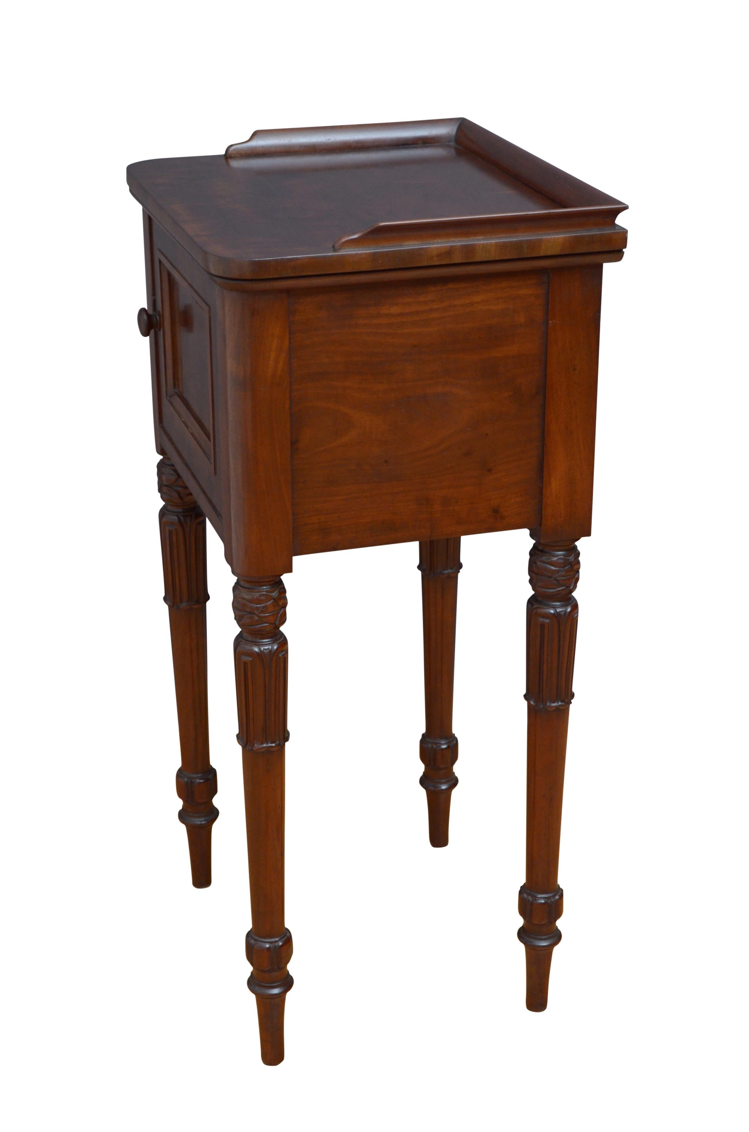 William IV Mahogany Bedside Cabinet For Sale 3