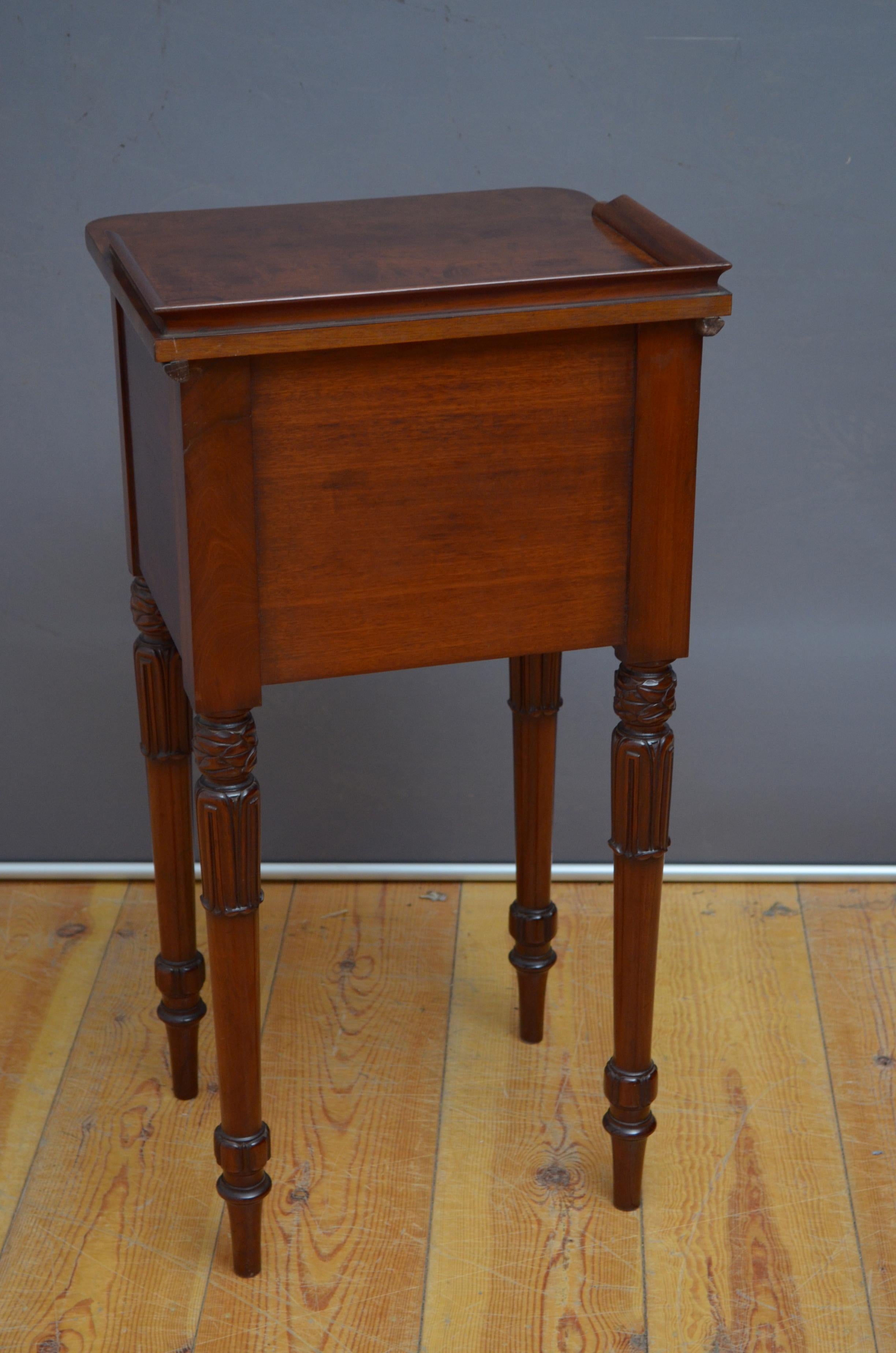 William IV Mahogany Bedside Cabinet For Sale 4