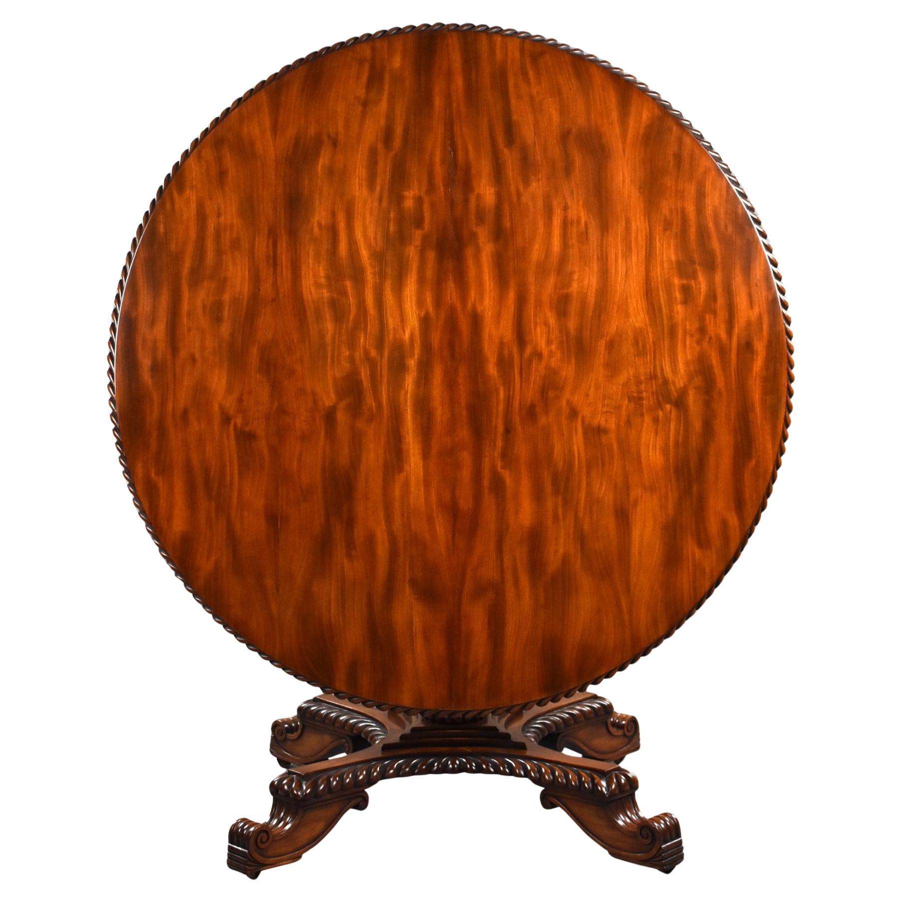 Table à déjeuner circulaire en acajou William IV en vente