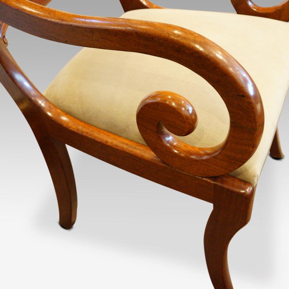 William IV mahogany scroll arm desk chair
This William IV mahogany scroll arm desk chair was made circa 1820, at a time when Great Britain was still basking in the great military Victories of Trafalgar and Waterloo.
The drop-in seats are known as