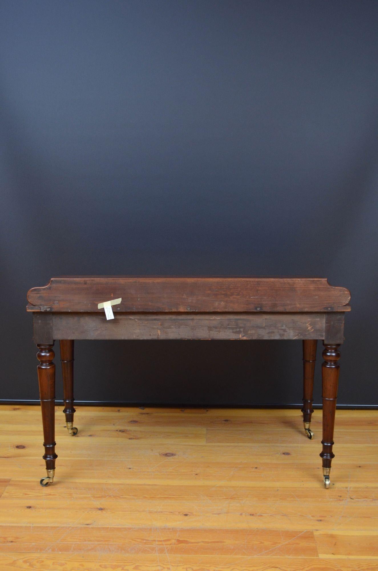 William IV Mahogany Dressing Table or Writing Table For Sale 10