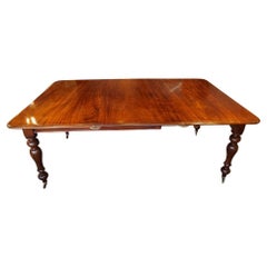 Antique William IV mahogany extending dining table