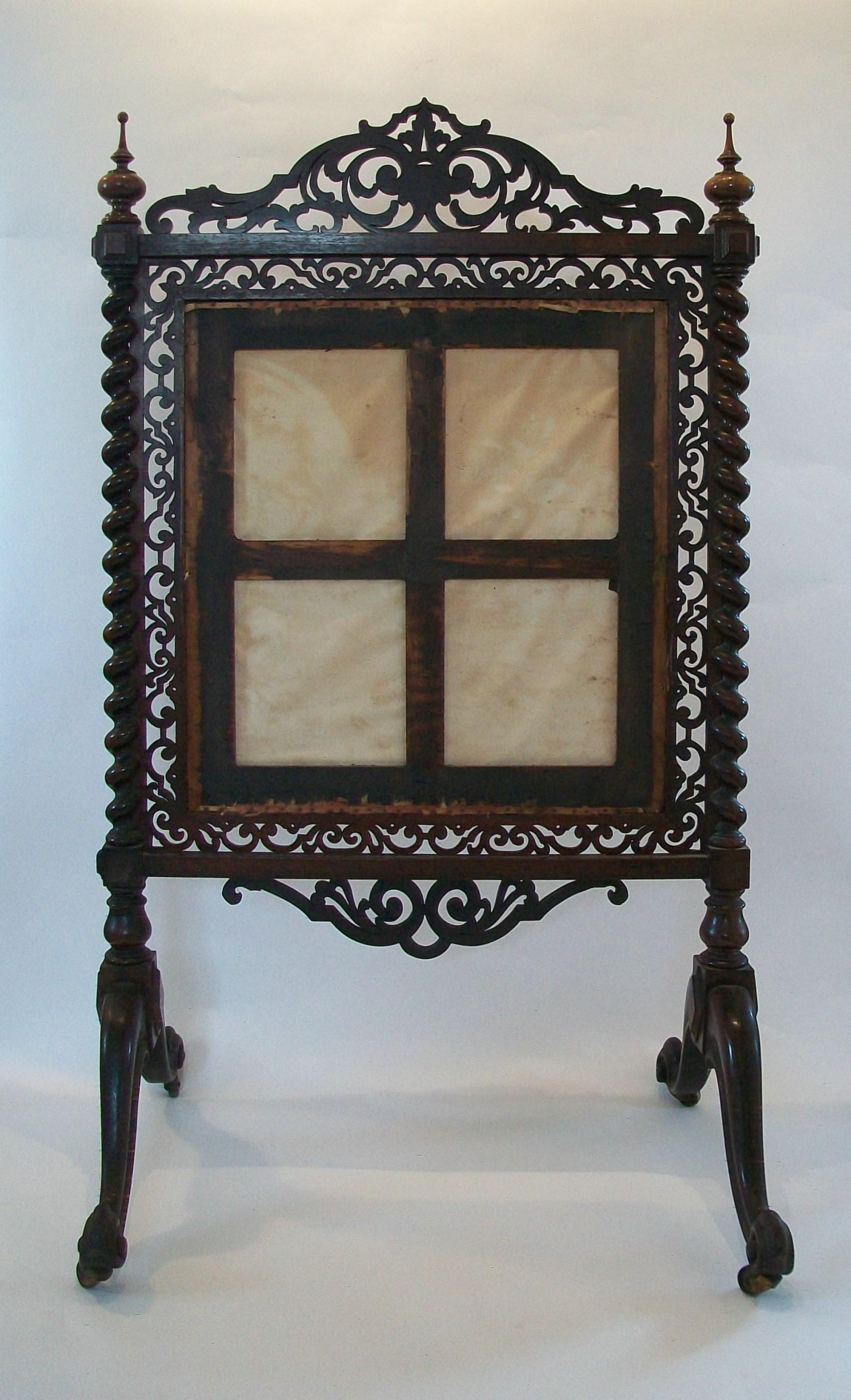 William IV Hardwood & Needlepoint Tapestry Fire Screen, U.K., circa 1840 In Good Condition In Chatham, ON