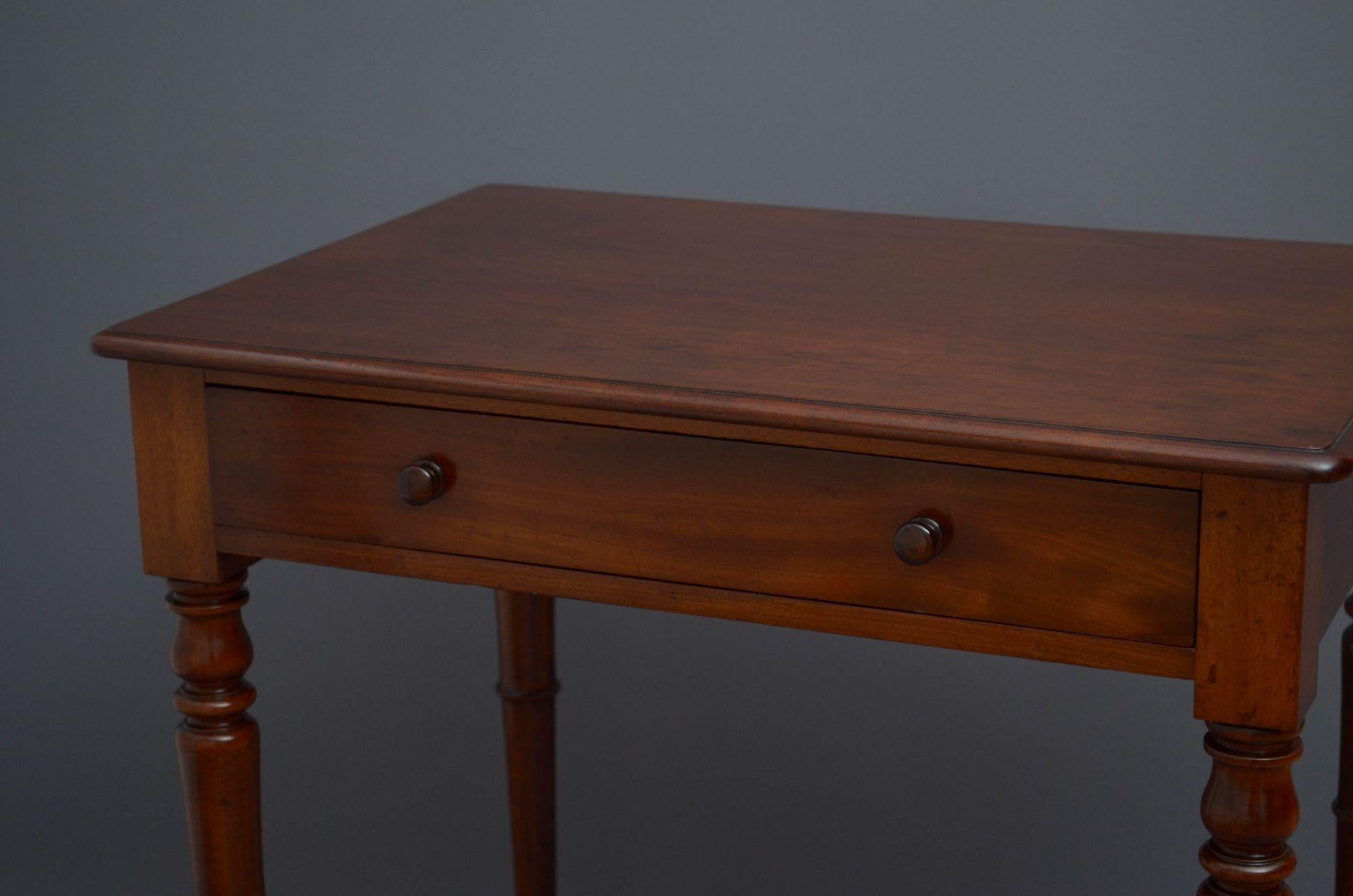William IV Mahogany Side Table In Good Condition In Whaley Bridge, GB