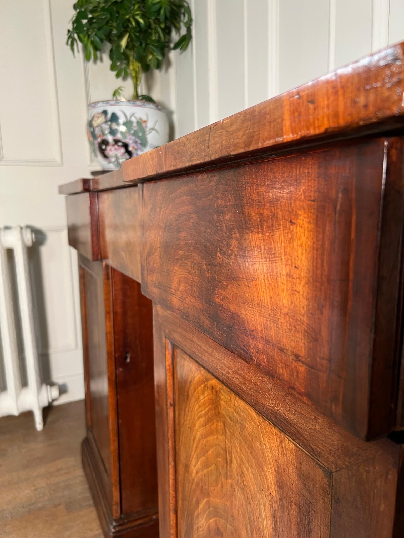 William IV Mahogany Sideboard For Sale 2