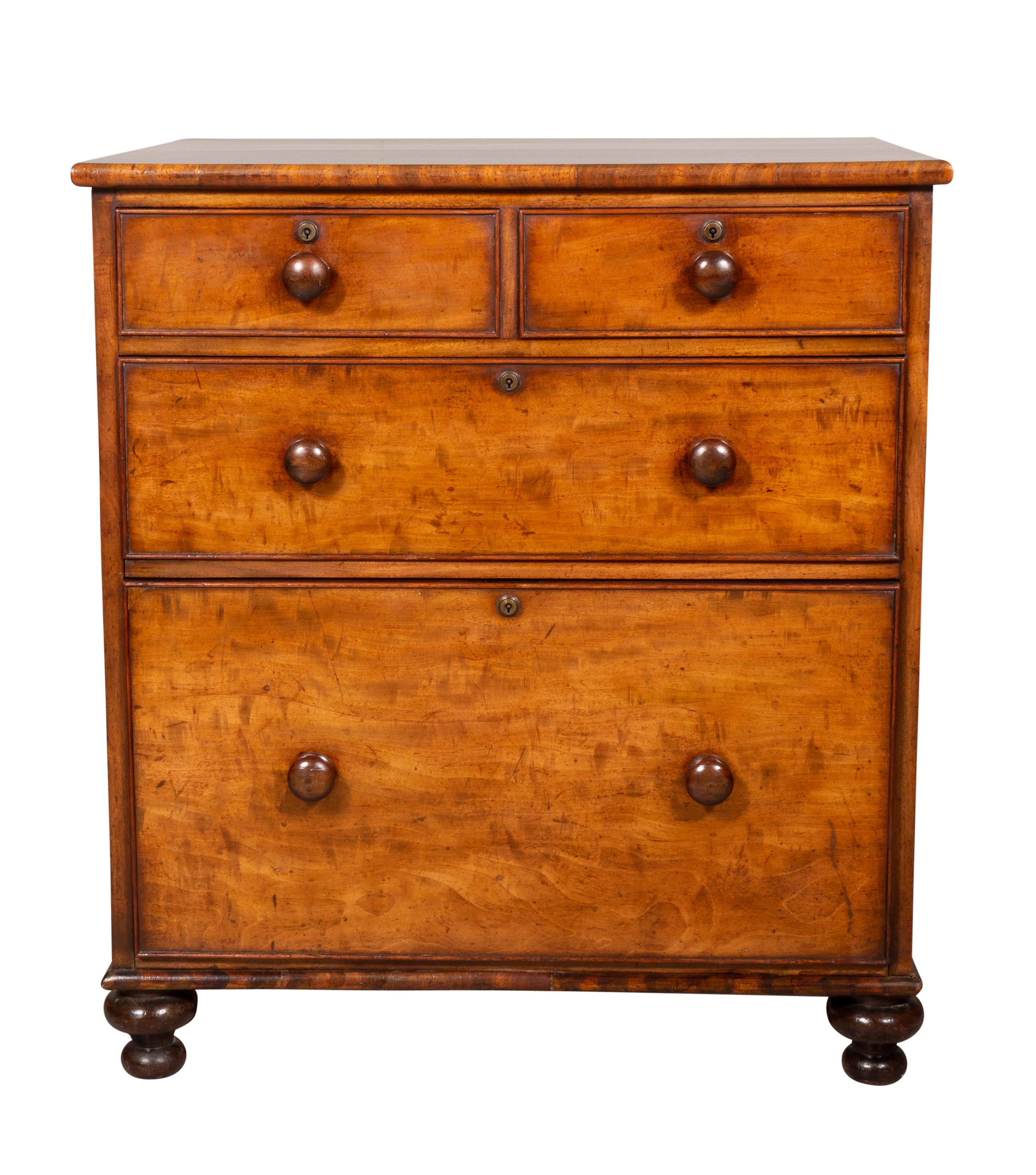 William IV Mahogany Small Chest of Drawers For Sale at 1stDibs