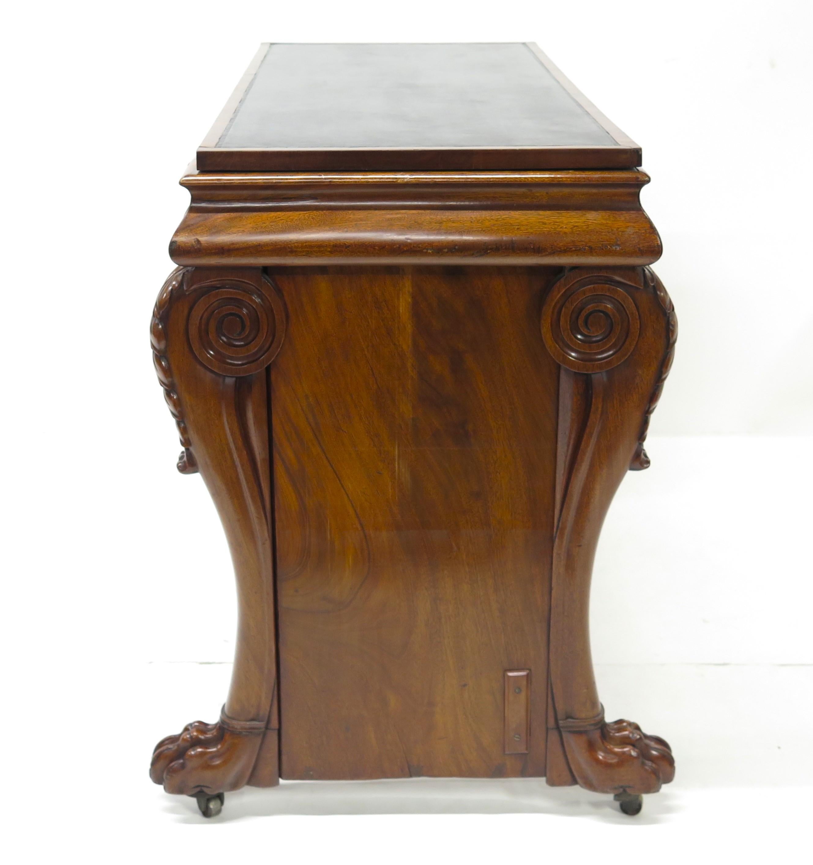 Hand-Crafted William IV Mahogany Stretcher Based Library Table with Black Leather Top For Sale