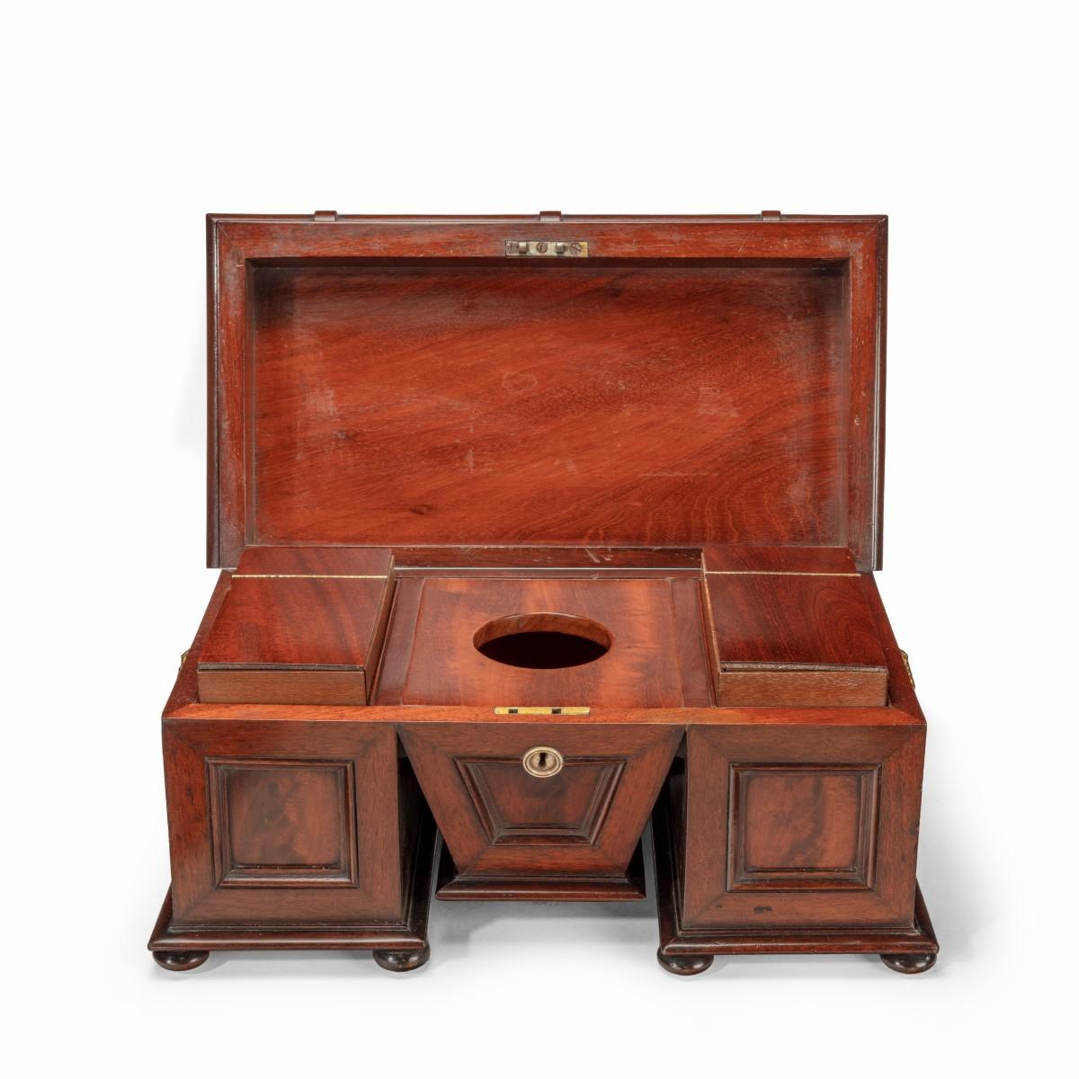 William IV Mahogany Tea Caddy in the Form of a Pedestal Sideboard In Good Condition For Sale In Lymington, Hampshire