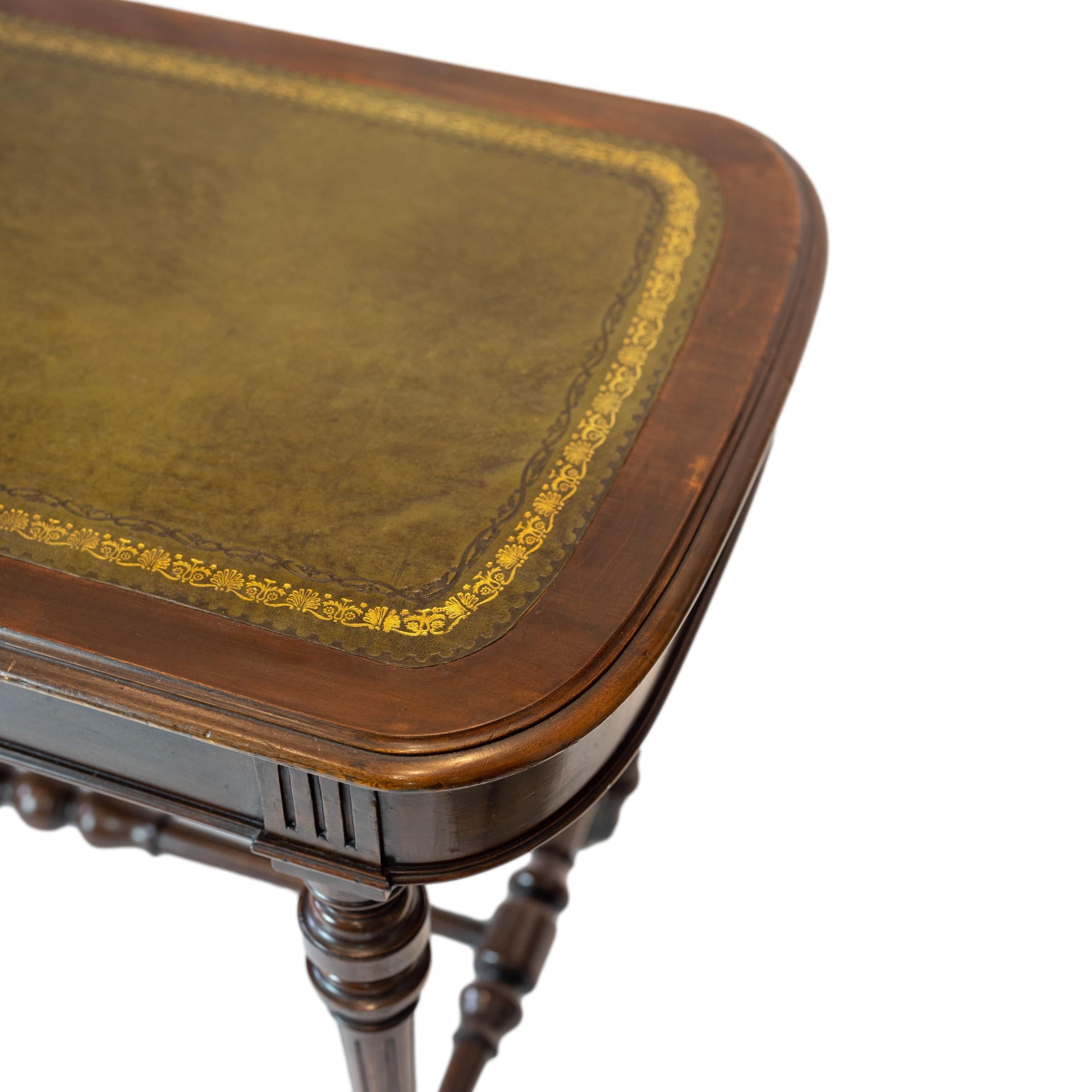 William IV Mahogany Writing Desk with Tooled Leather Top, English, ca. 1835 4