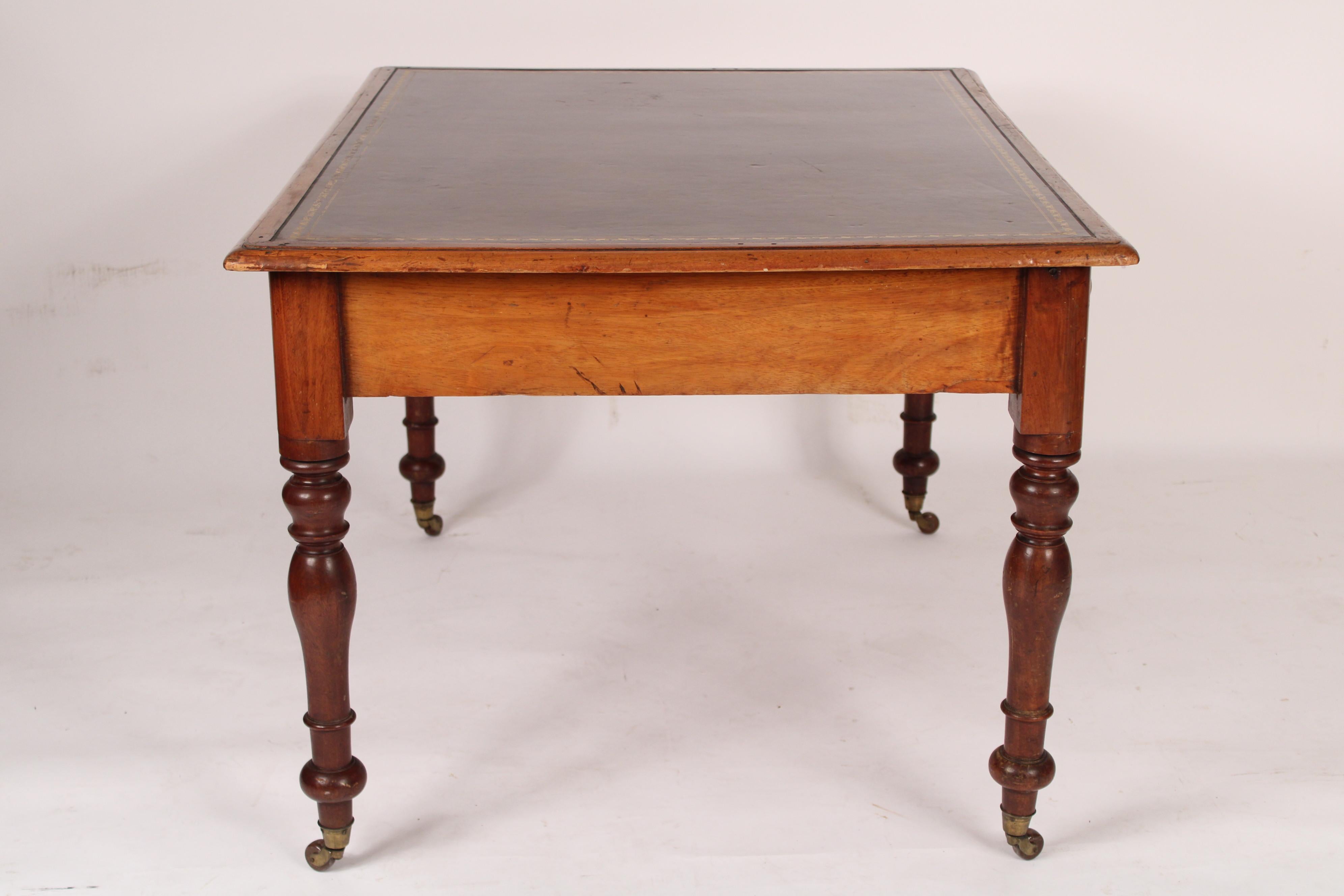 Mid-19th Century William IV mahogany writing table