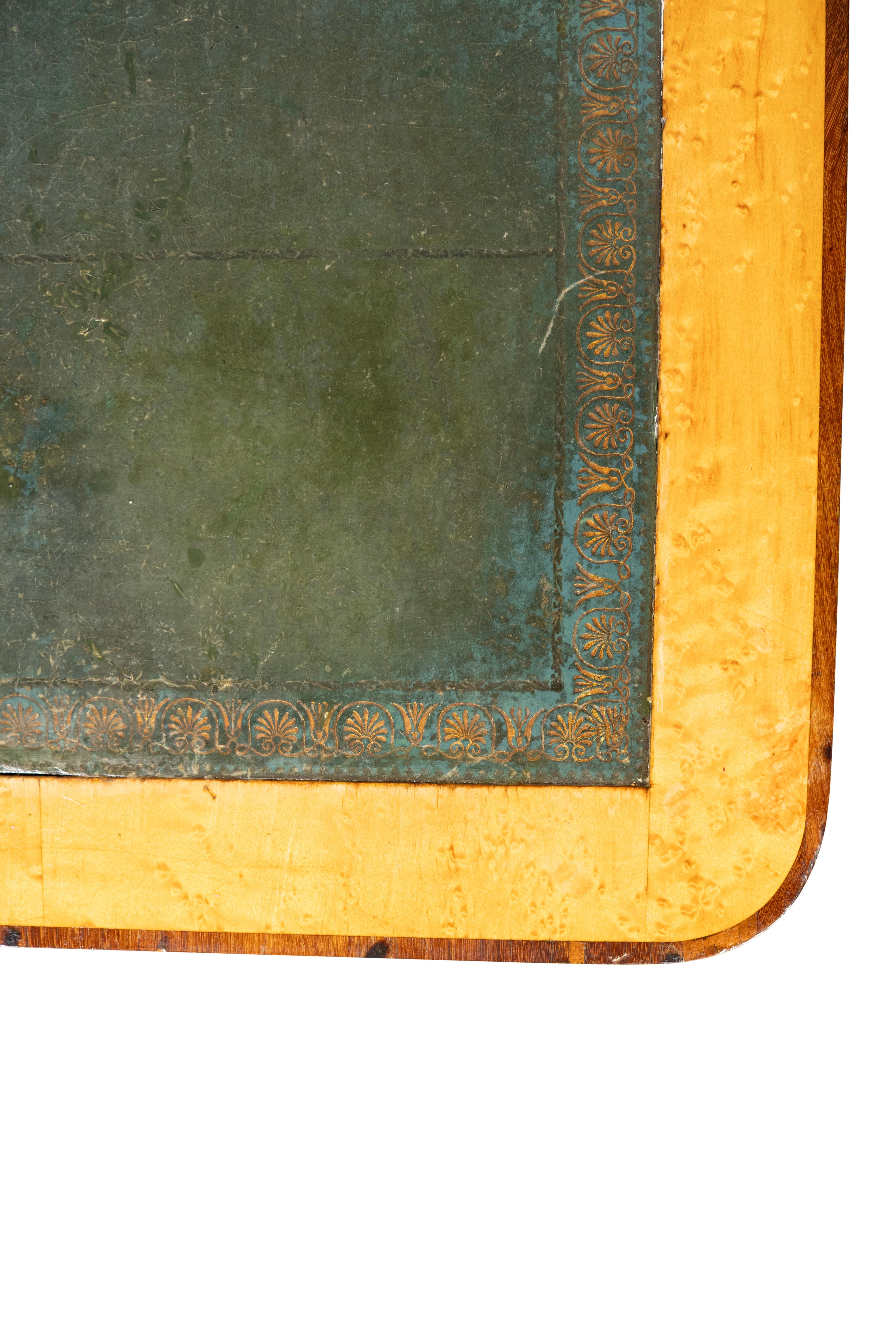 William IV Ahorn-Schreibtisch im Angebot 4