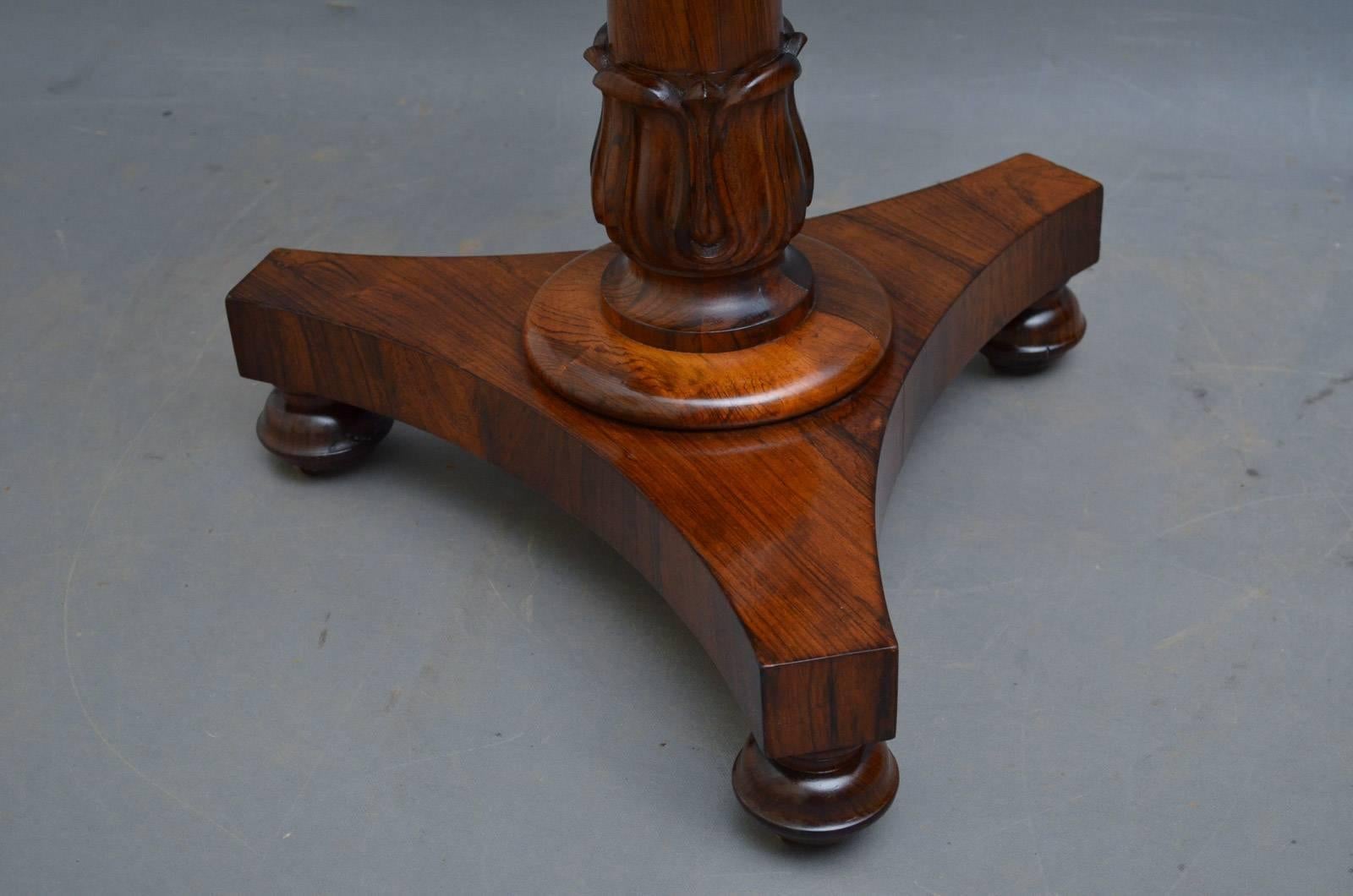 Mid-19th Century William IV Marble-Topped Centre Table in Rosewood