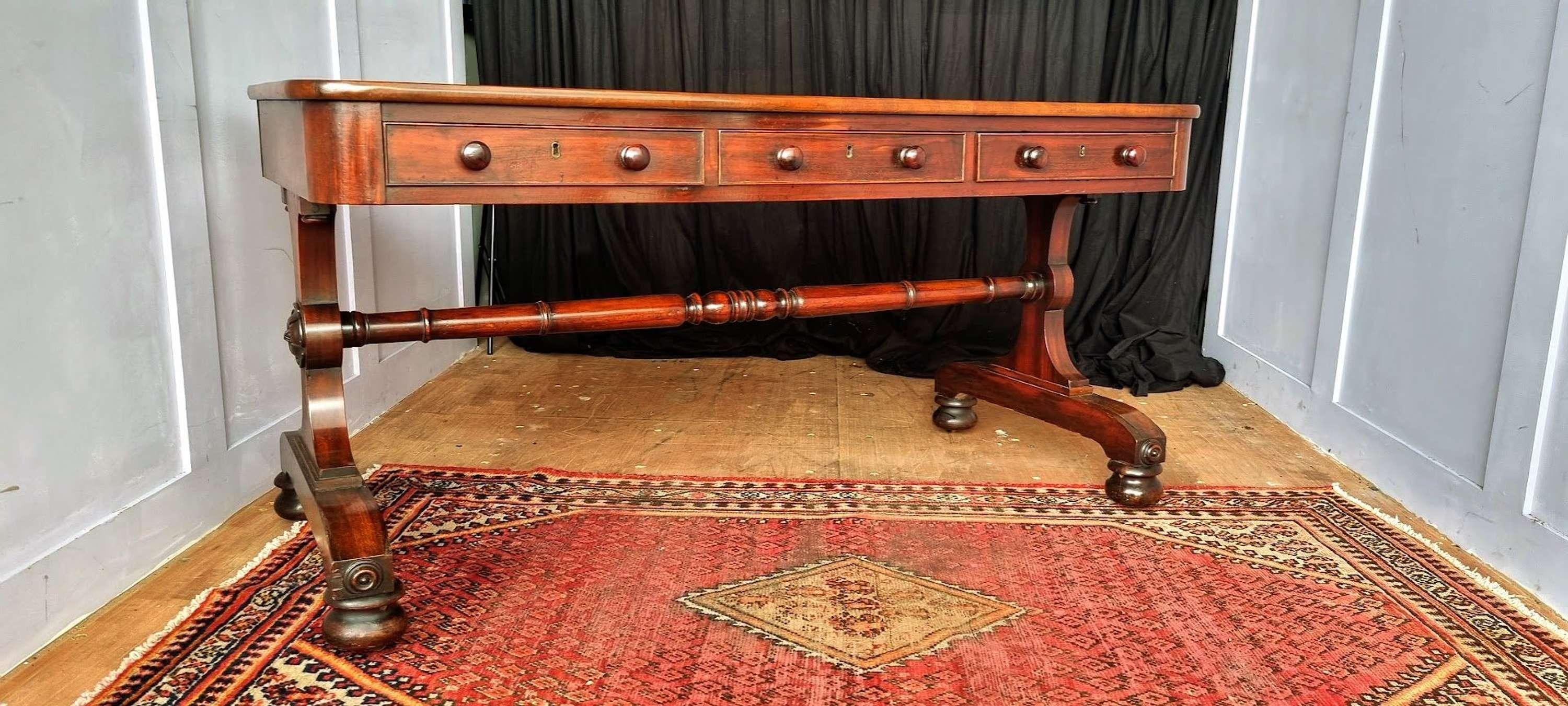Hand-Crafted William IV Padouk wood library table For Sale