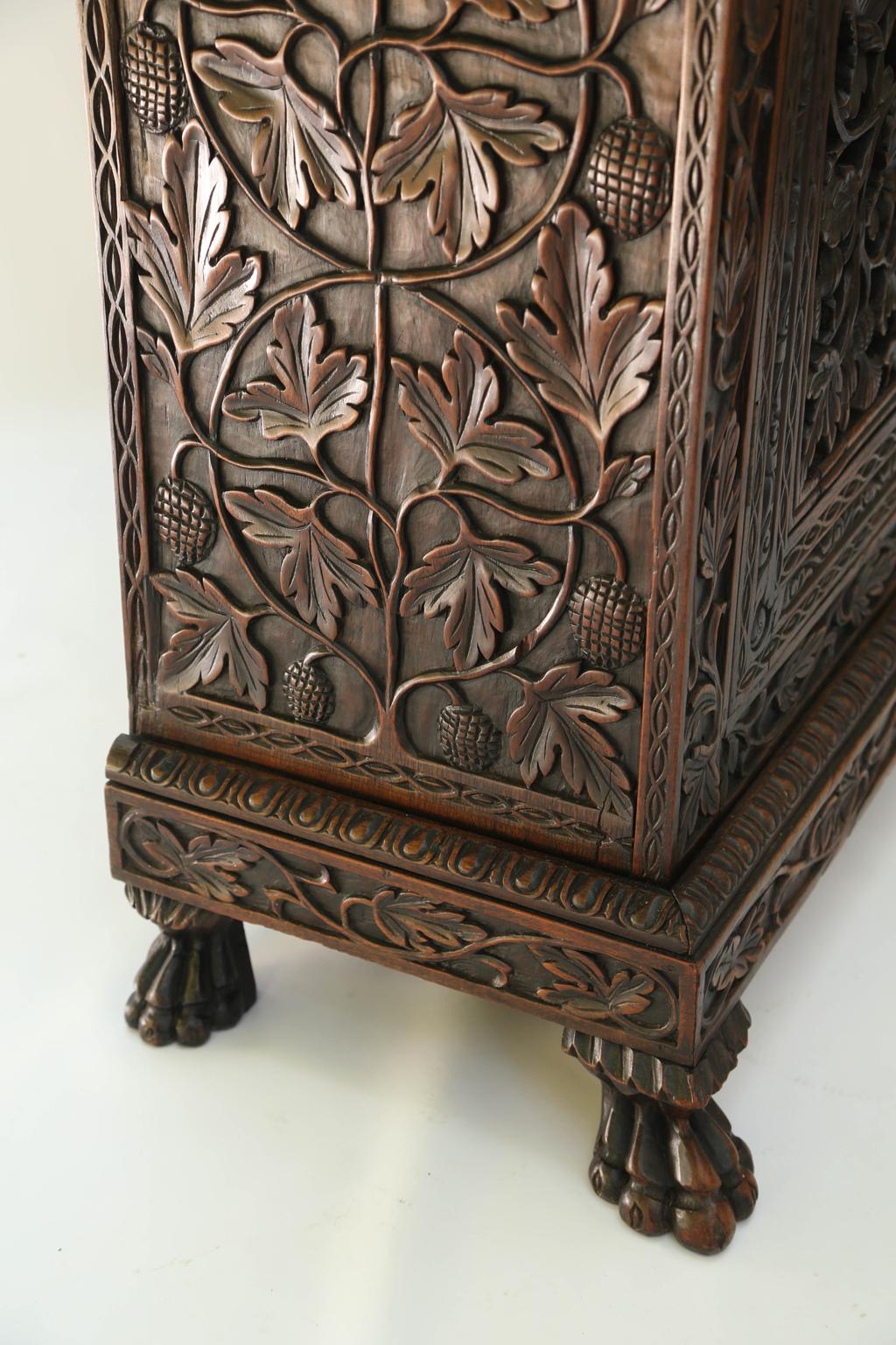 Mid-19th Century William IV Period Anglo-Indian Rosewood Cabinet