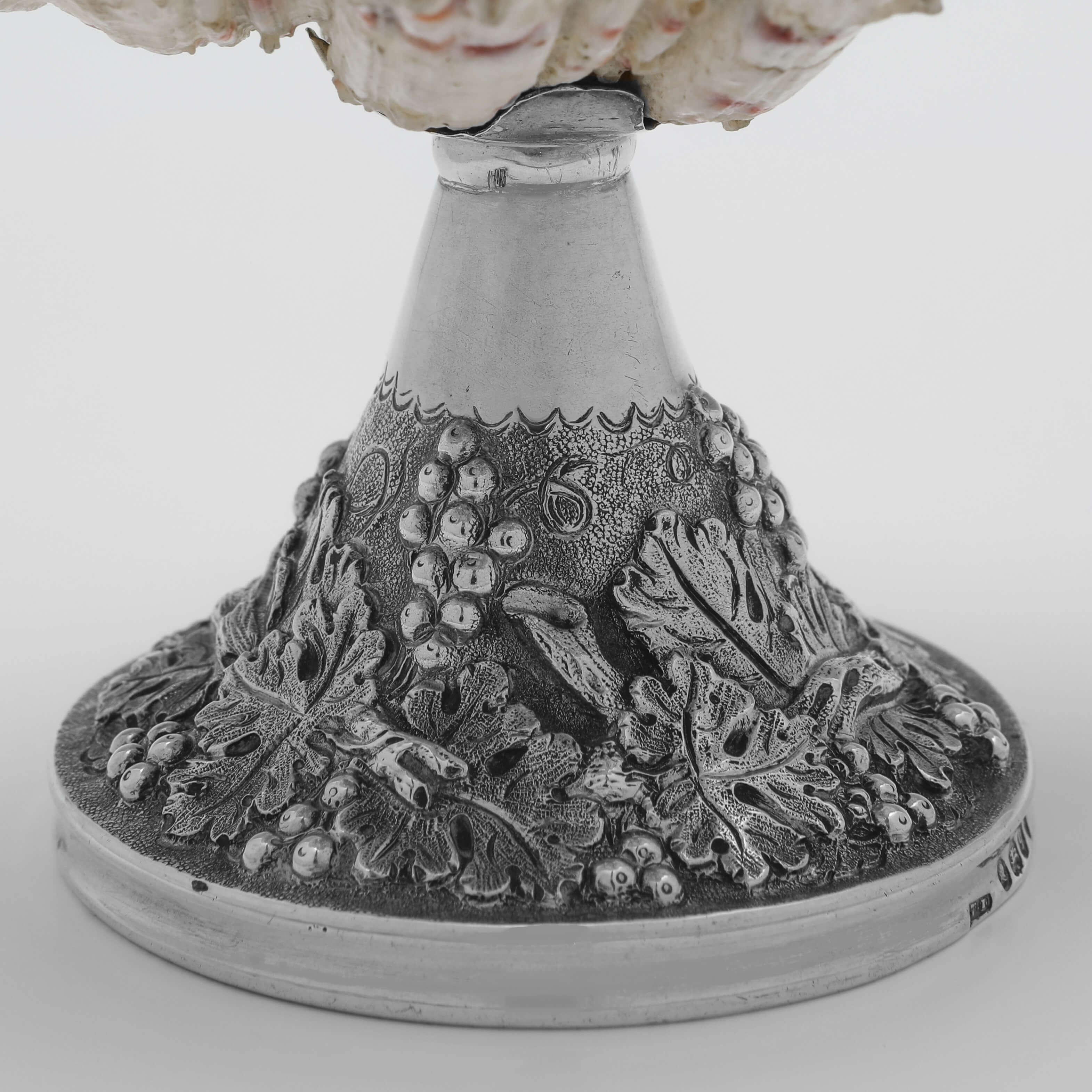 William IV Period Antique Sterling Silver & Shell Chamberstick, London, 1831 2
