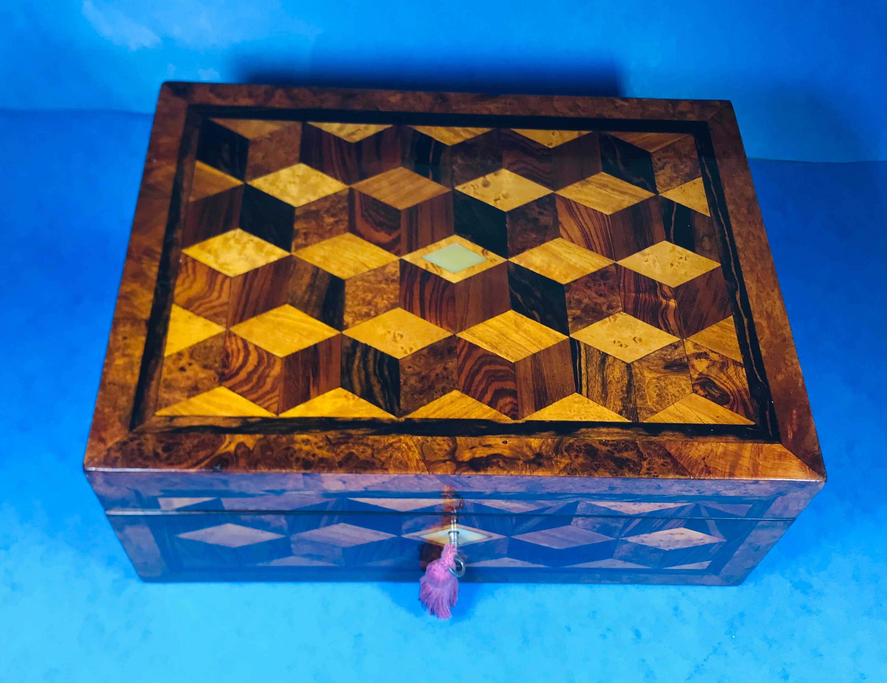 19th Century William iv Rosewood Box with Specimen Wood Inlay For Sale