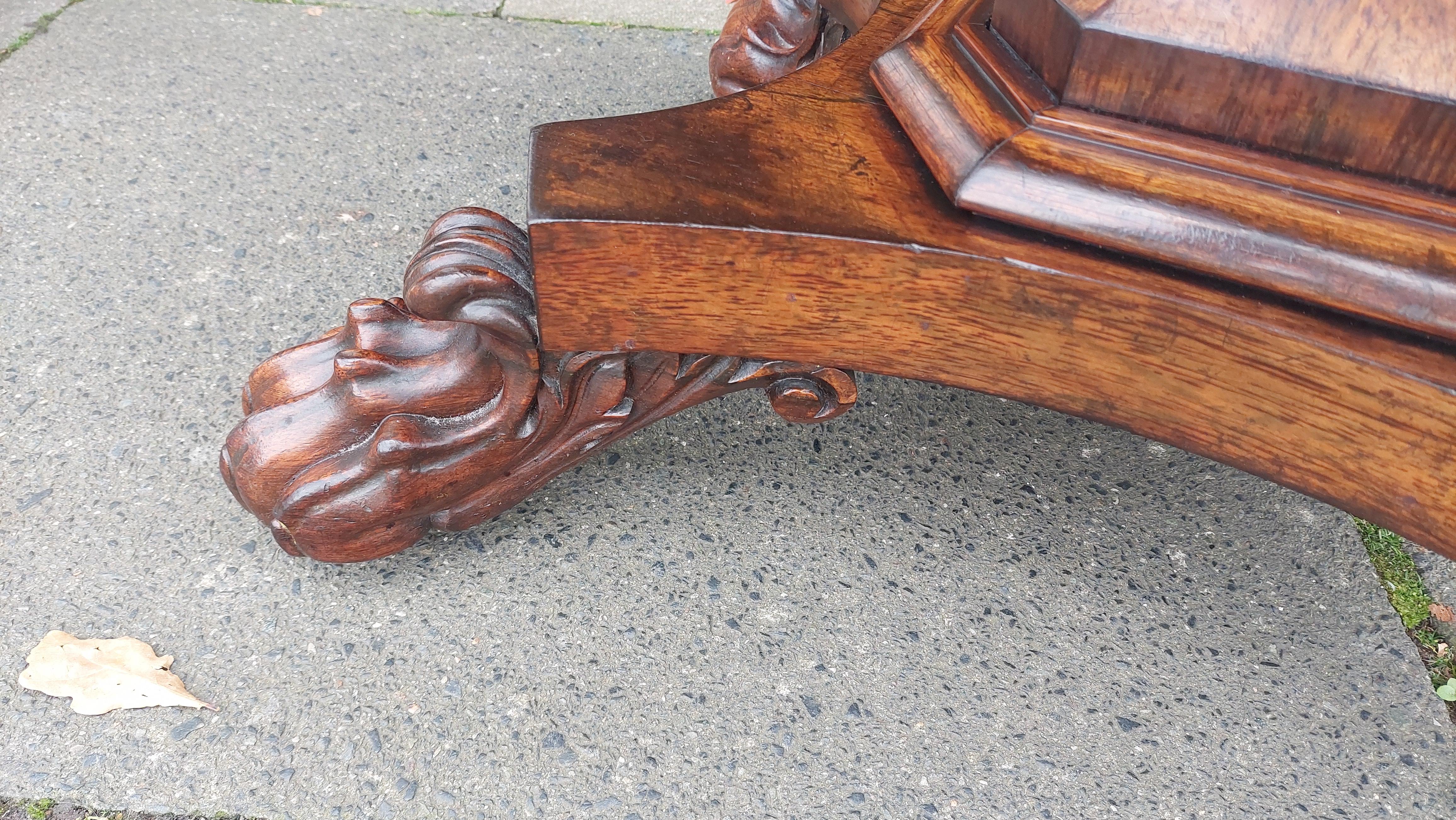 William IV Rosewood Card Folding Table In Good Condition For Sale In Altrincham, GB