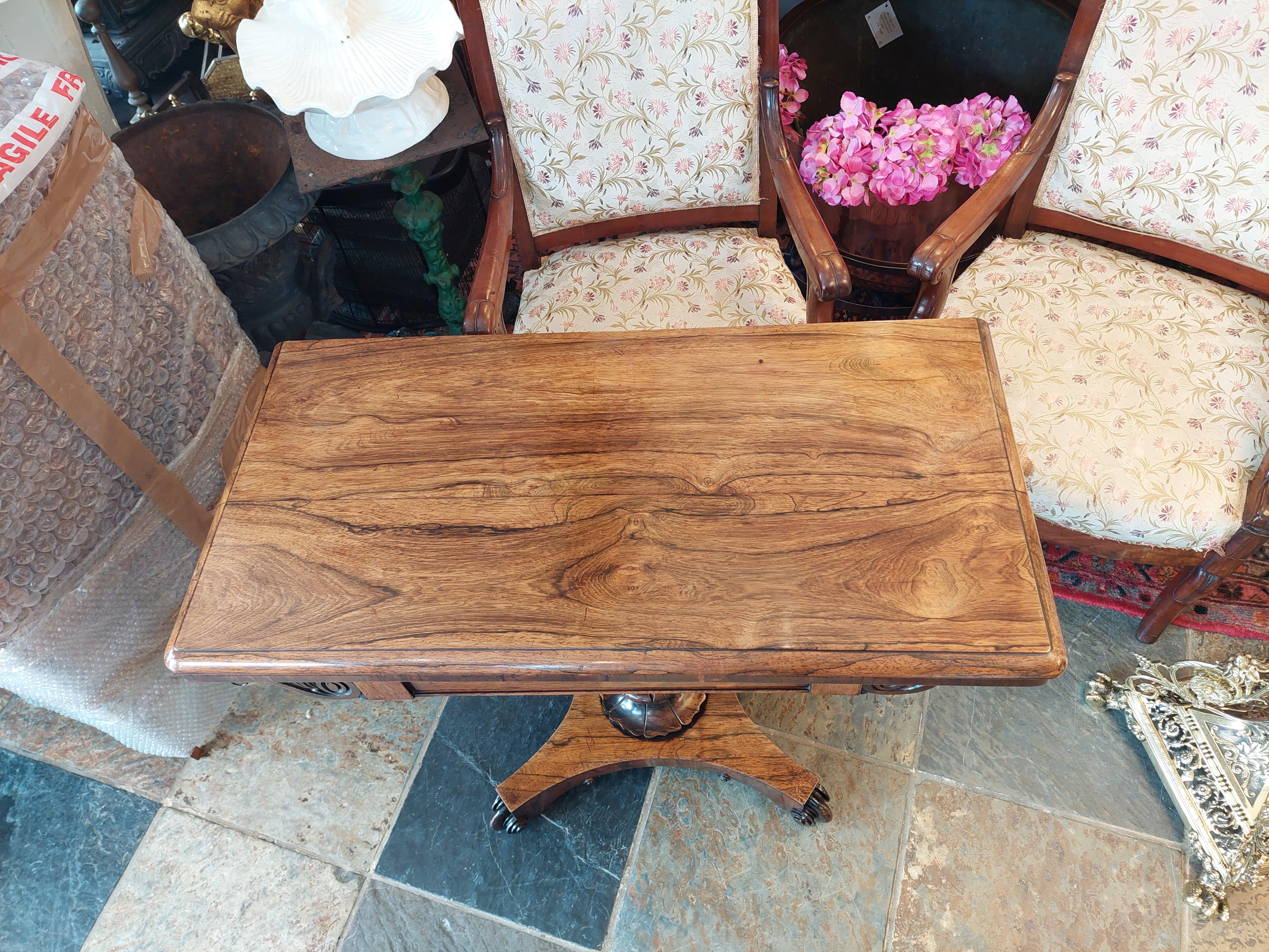 Table à cartes William IV en bois de rose en vente 6