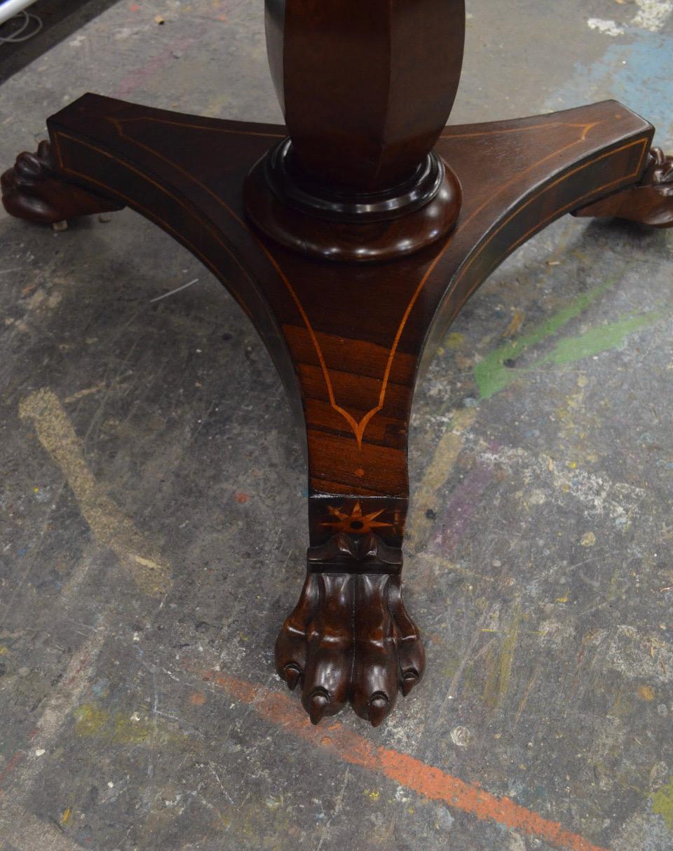 William IV Rosewood  Center / Breakfeast Table w/ Satinwood Inlay, 19th Century 3