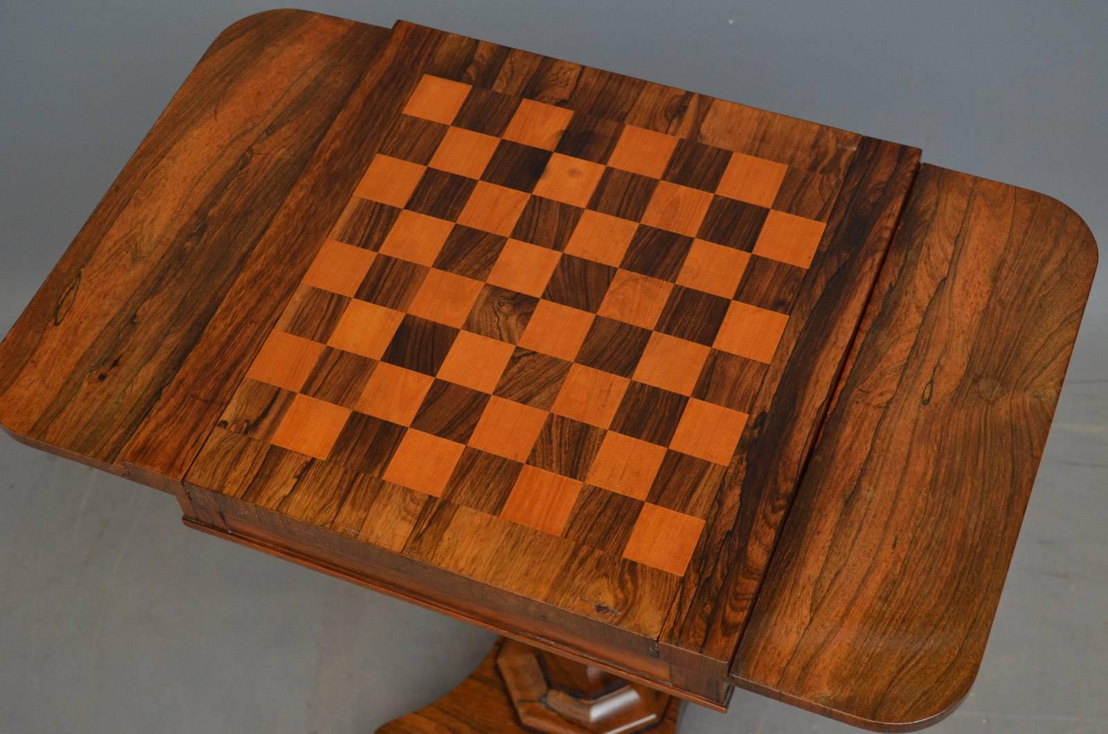 Mid-19th Century William IV Rosewood Chess Table