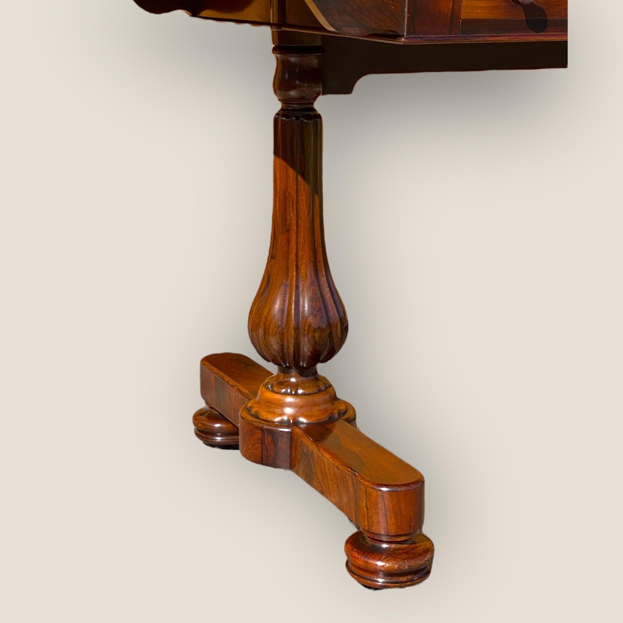 Antique William IV Rosewood Library & Writing Table with 2 Drawers Baluster Legs For Sale 5