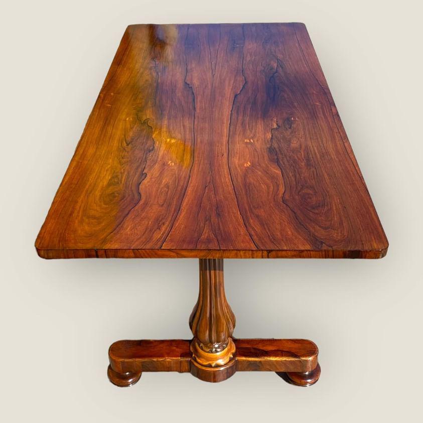 William IV Rosewood Library Table In Good Condition For Sale In King's Lynn, GB