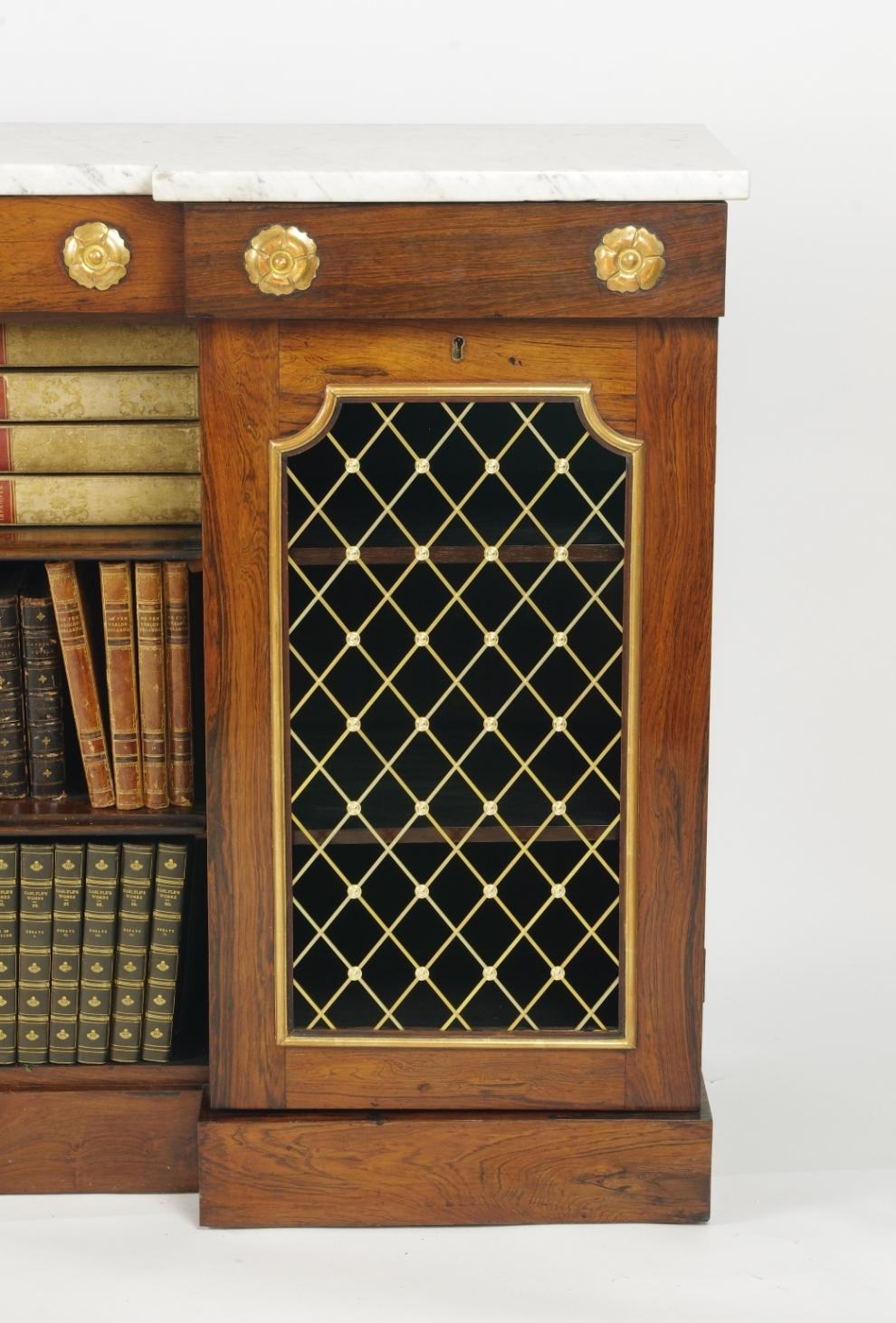 Mid-19th Century William IV Rosewood Side Cabinet, circa 1830 For Sale