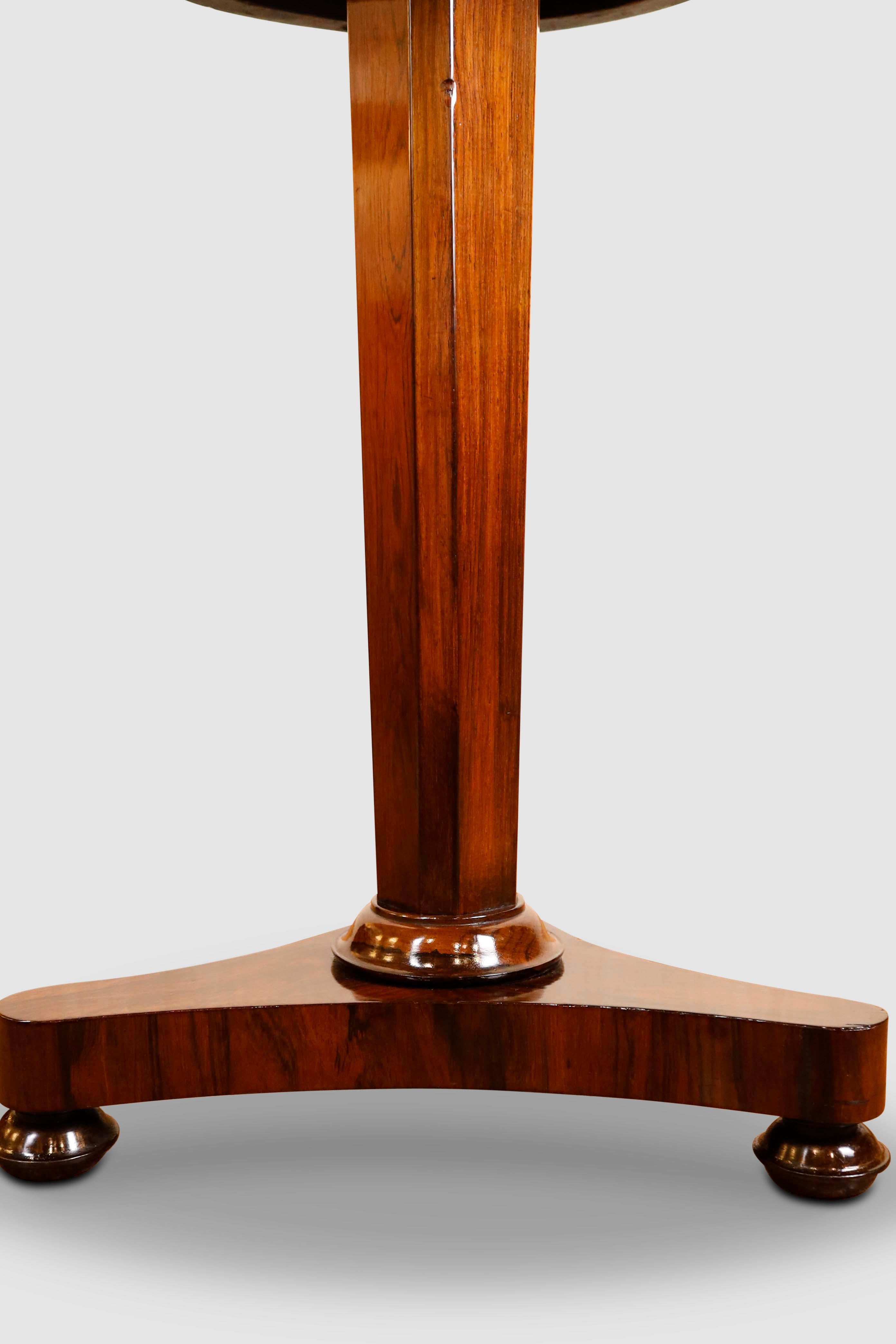 19th Century William IV Rosewood Side Table For Sale
