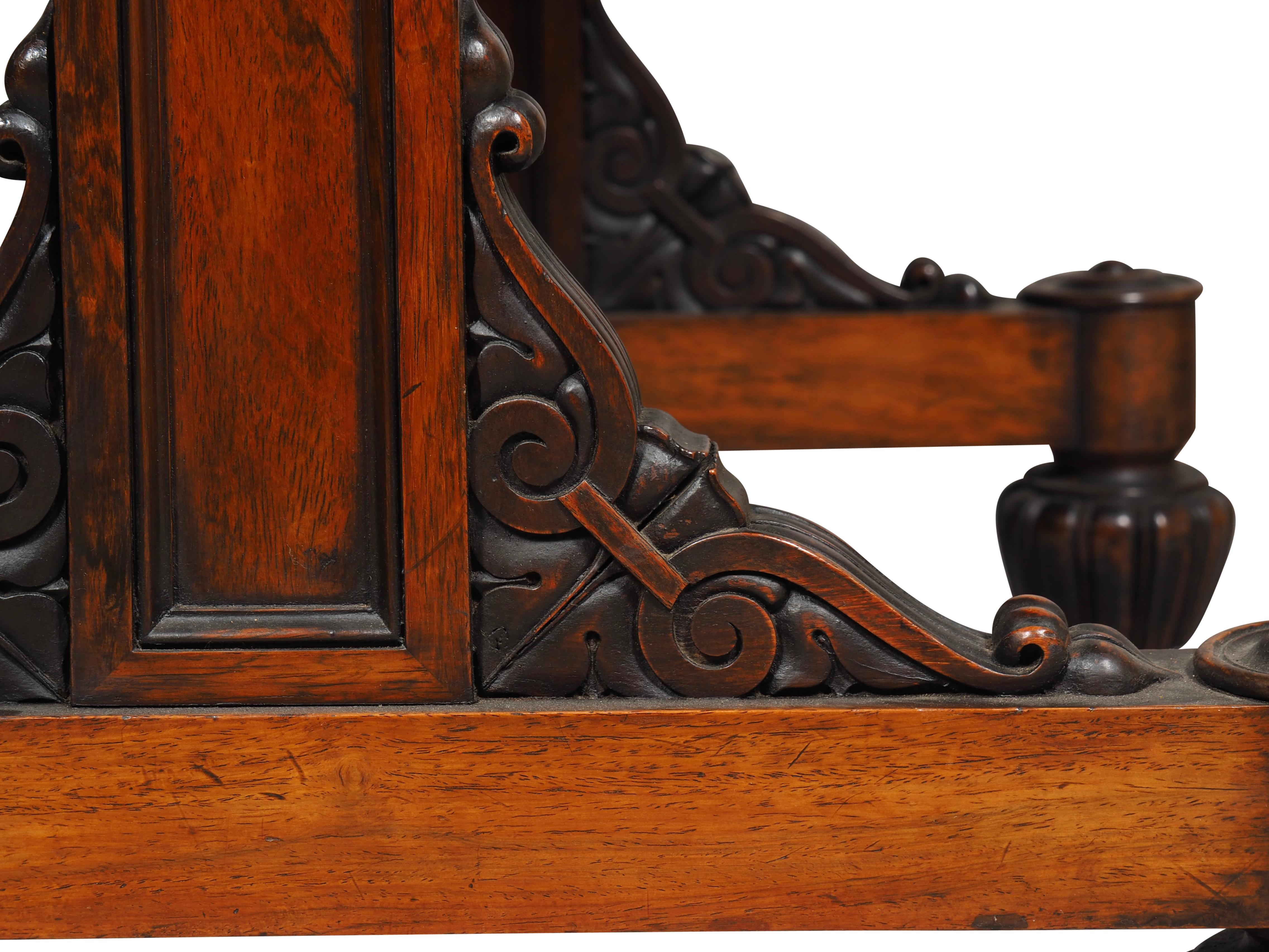 Table à écrire William IV en bois de rose en vente 10