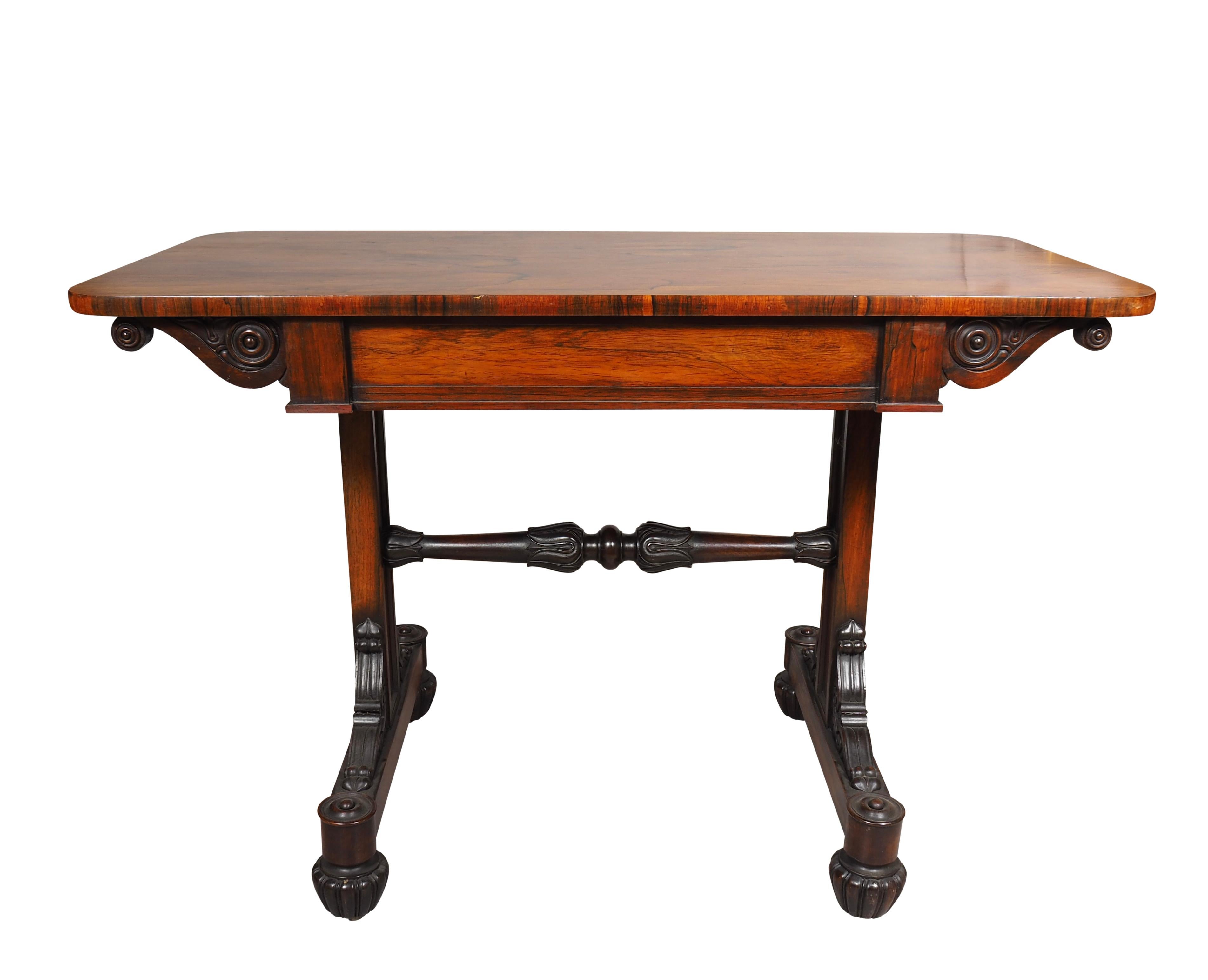 Table à écrire William IV en bois de rose en vente 1