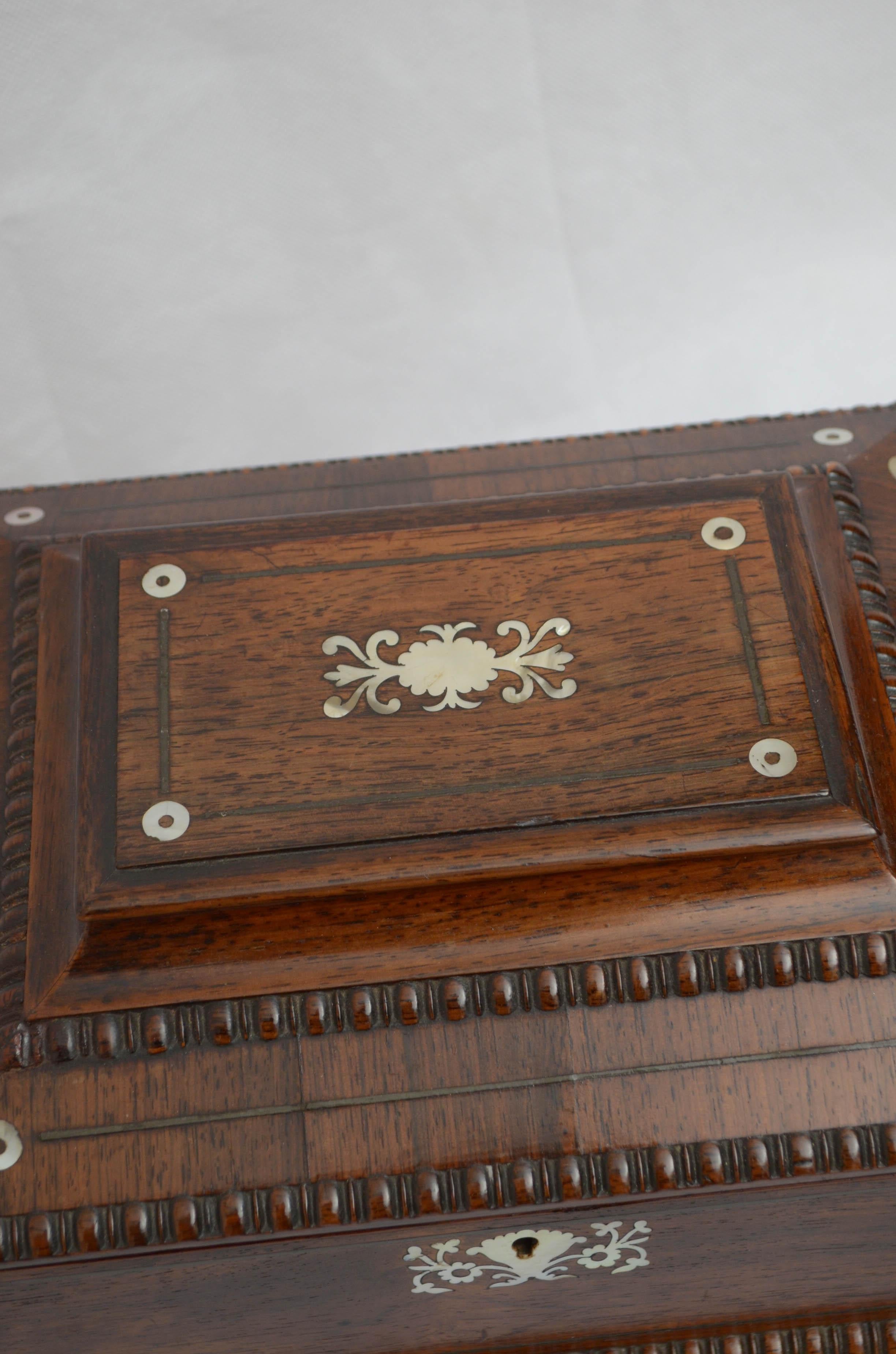 English William IV Sarcophagus Jewelry Box in Rosewood For Sale