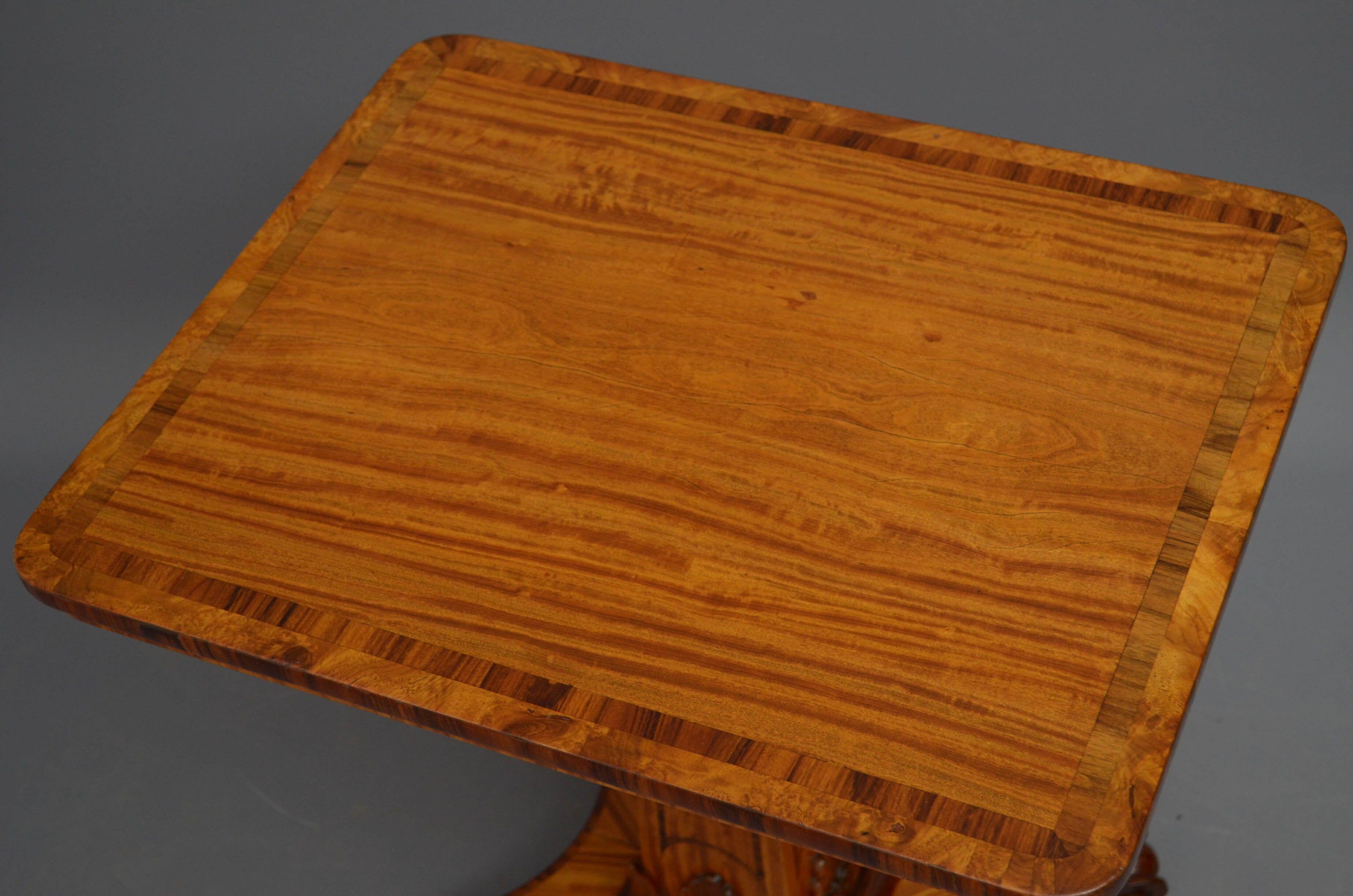 William IV Satinwood Coffee Table In Good Condition In Whaley Bridge, GB
