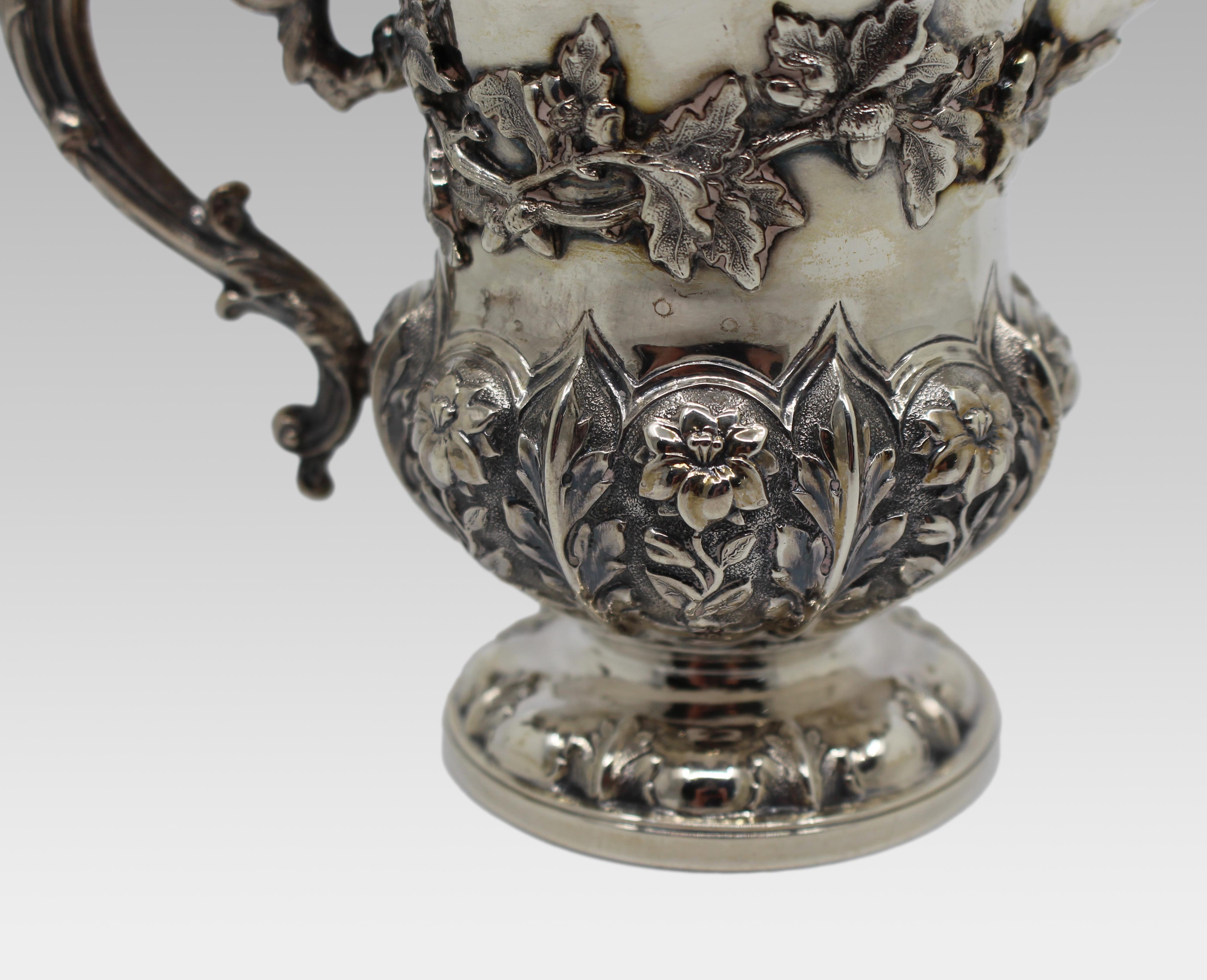 William IV Silver Cream Jug by Barnard Brothers, London, 1834 For Sale 4