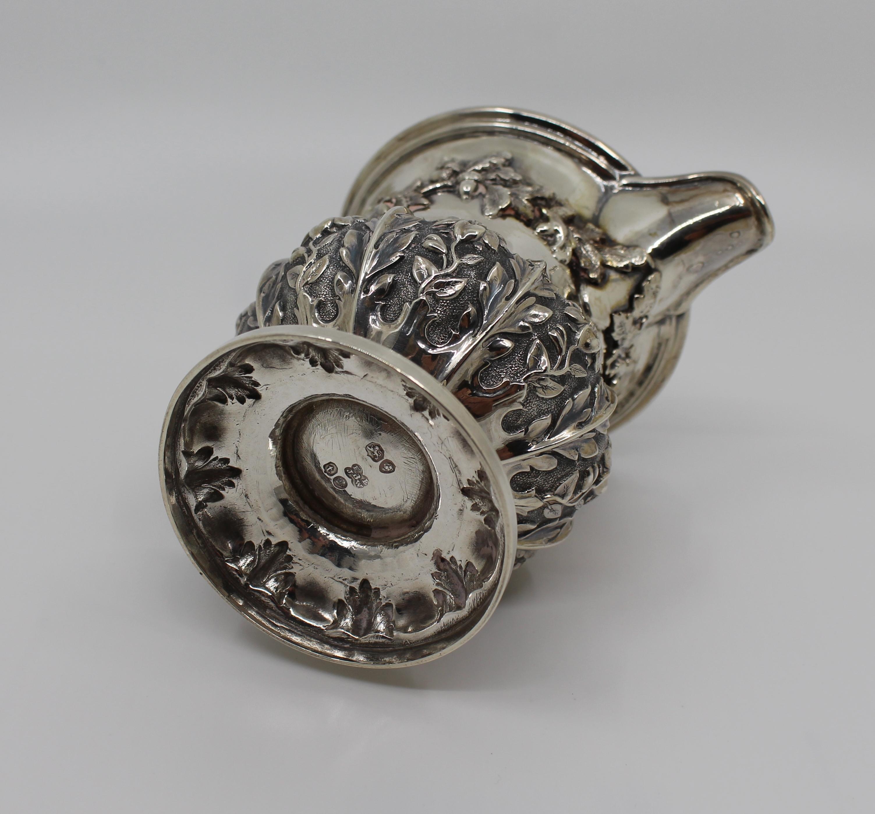 Pichet à crème en argent massif William IV de Barnard, Londres 1834 en vente 5